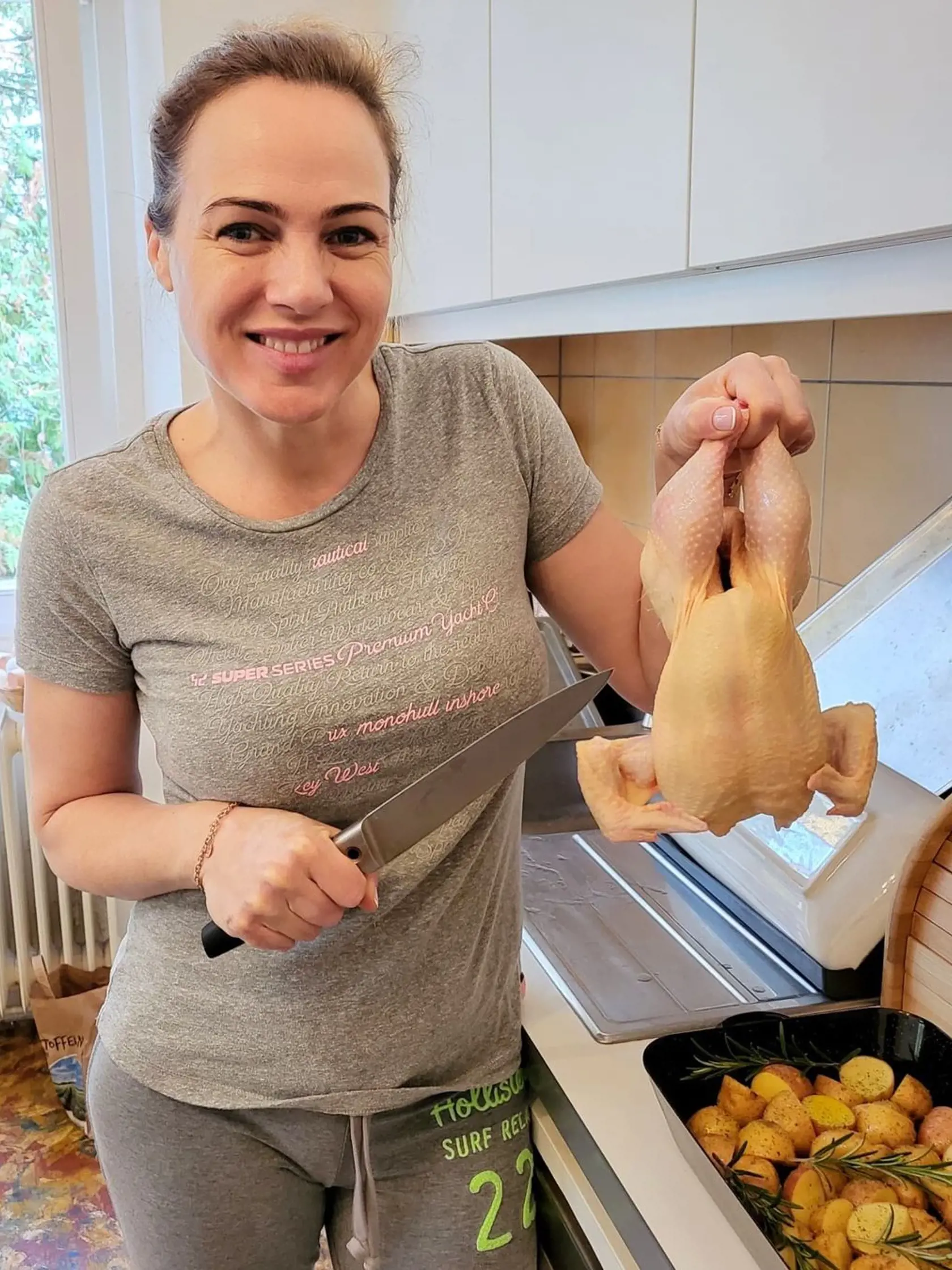 Poláková je gazdinka.