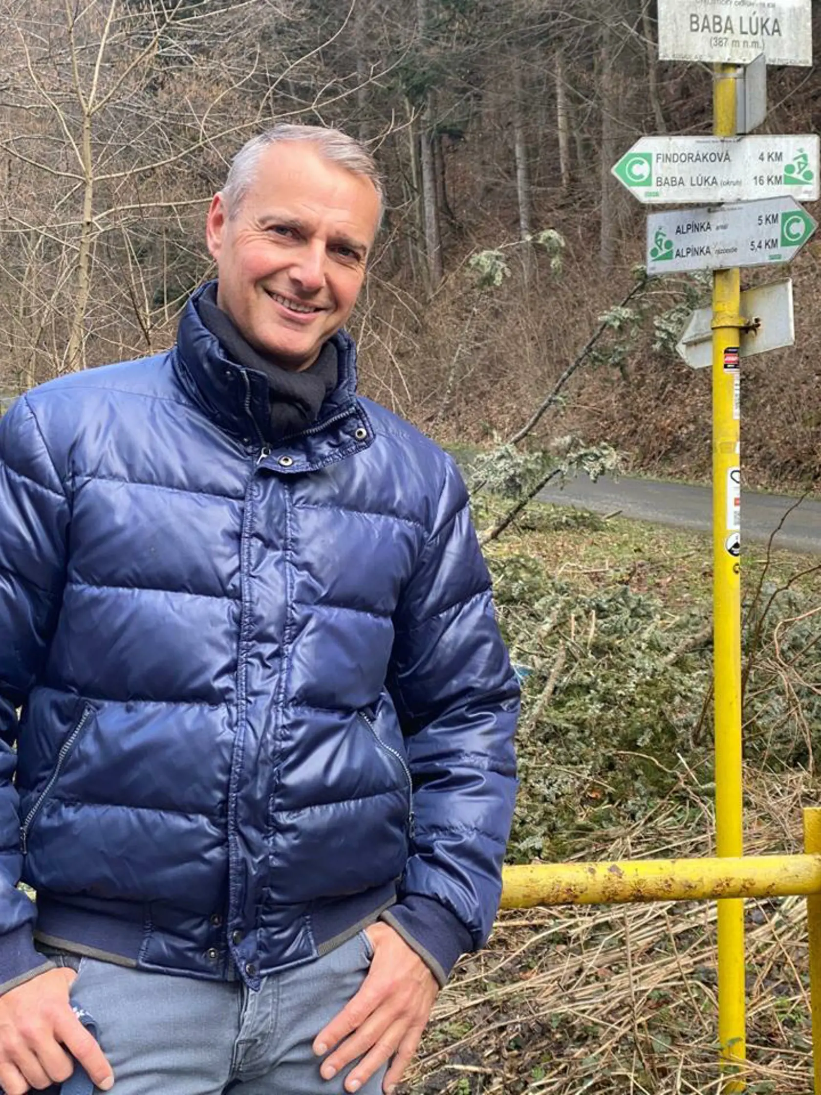 V deň narodenín oslávenec absolvoval 6 km beh a 17 km túru.