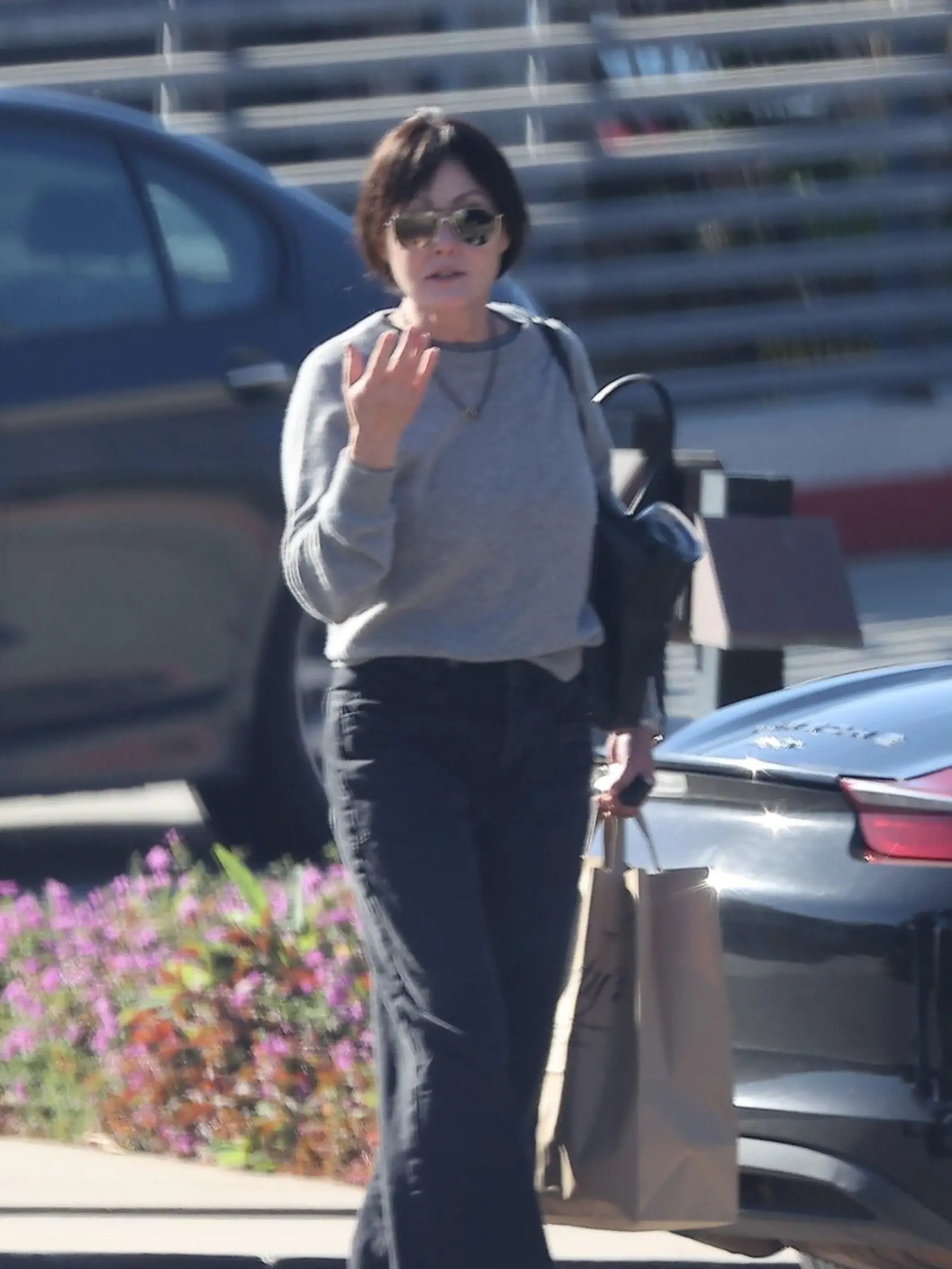 Shannen Doherty bola 1.1.2024 v Malibu na obede s mamou.