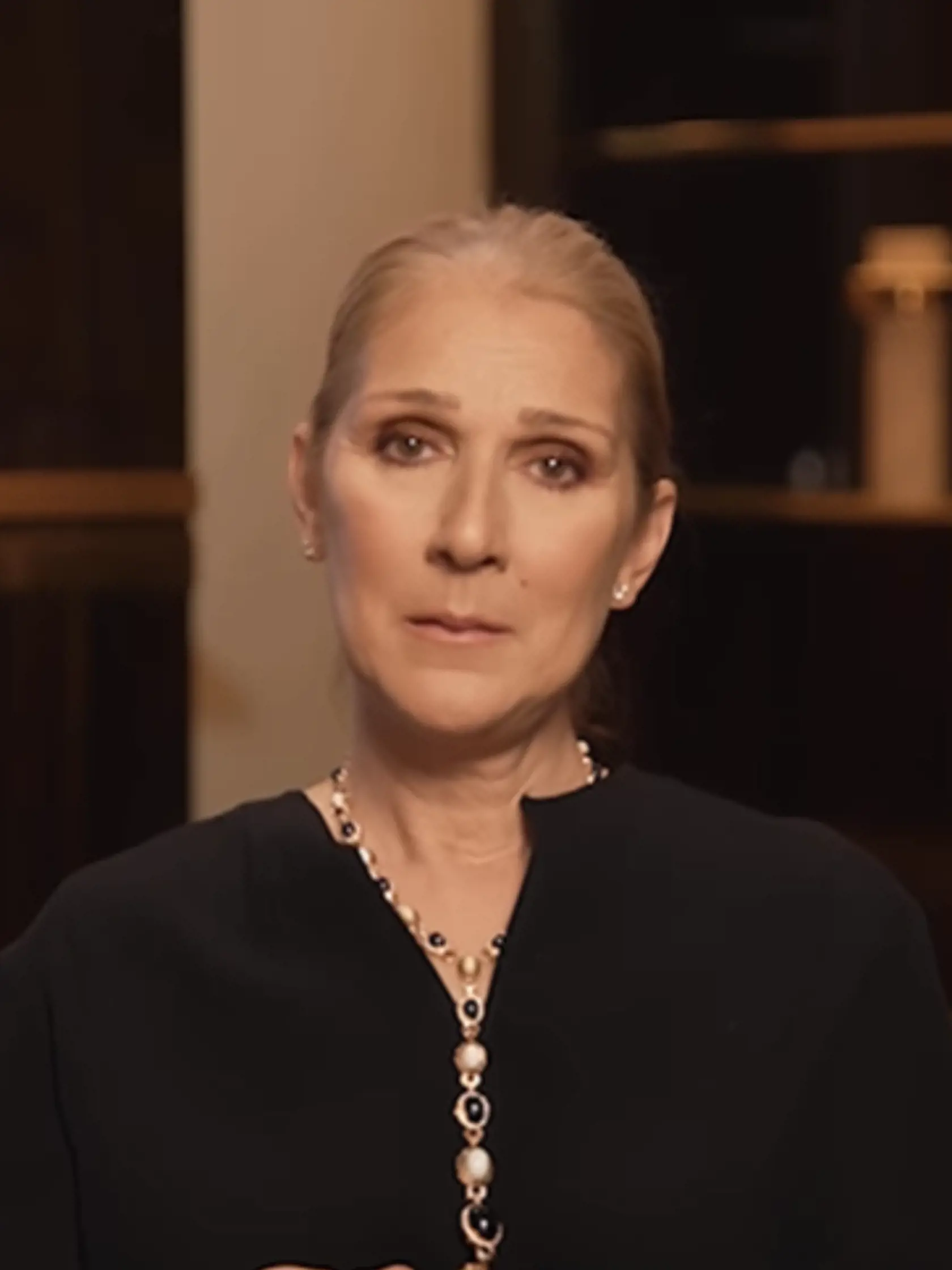 Céline chvíľami premohli emócie.
