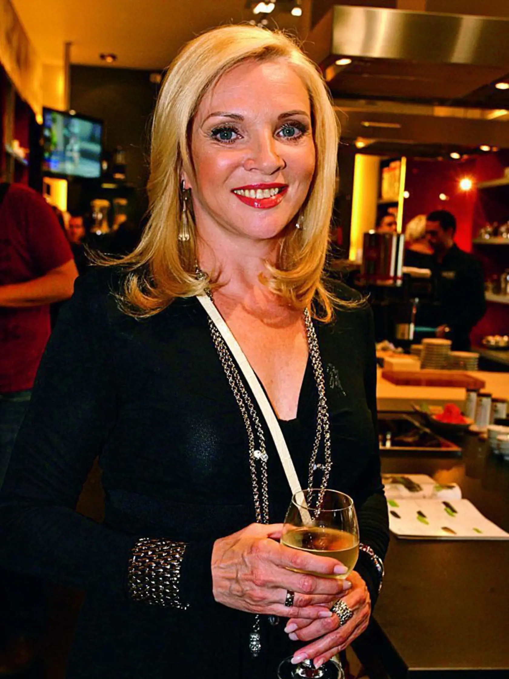 Zdena Studenková (65)