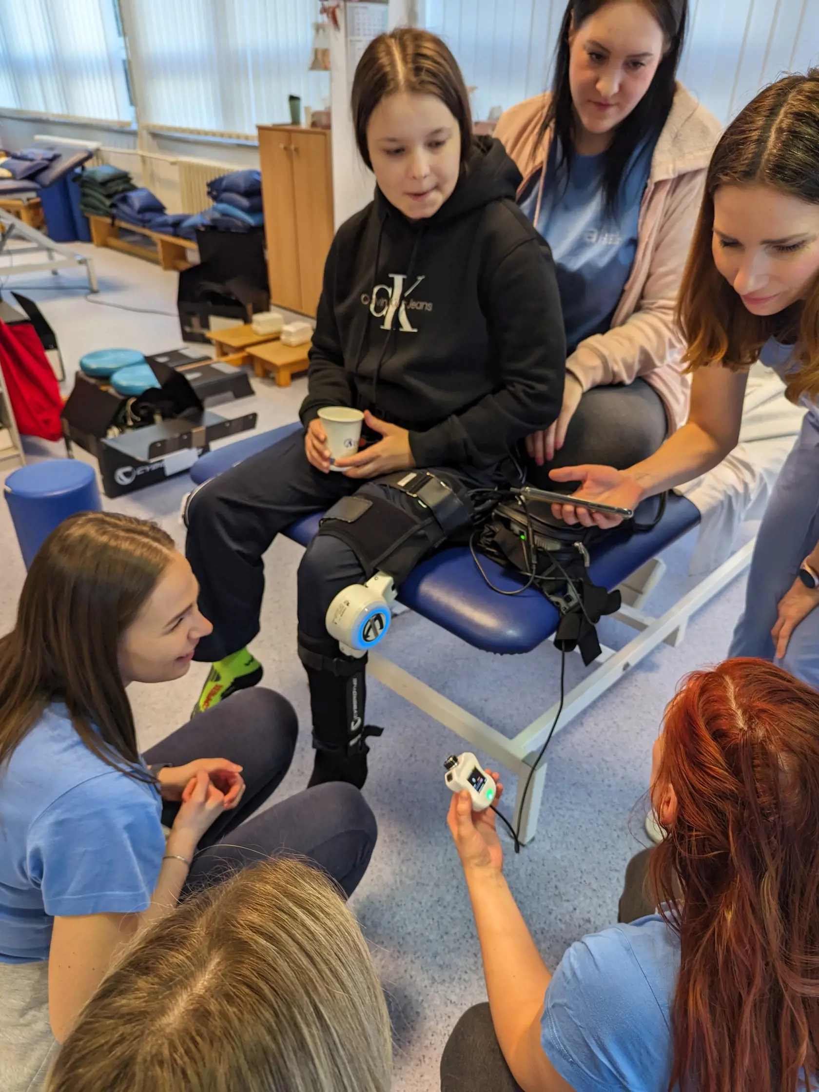 Miška je na dvojtýždňovej rehabilitácii v Piešťanoch. kde testuje v Adeli Medical centre novú technológiu HAL,