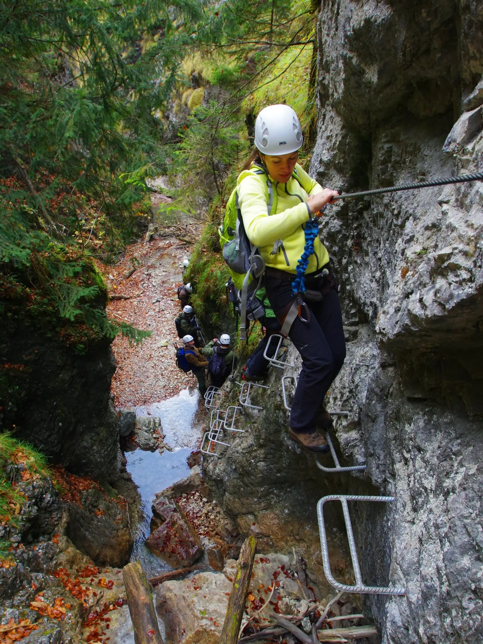 Ferrata Kyseľ. Denne túto náročnú trať prejde zhruba 150 osôb.