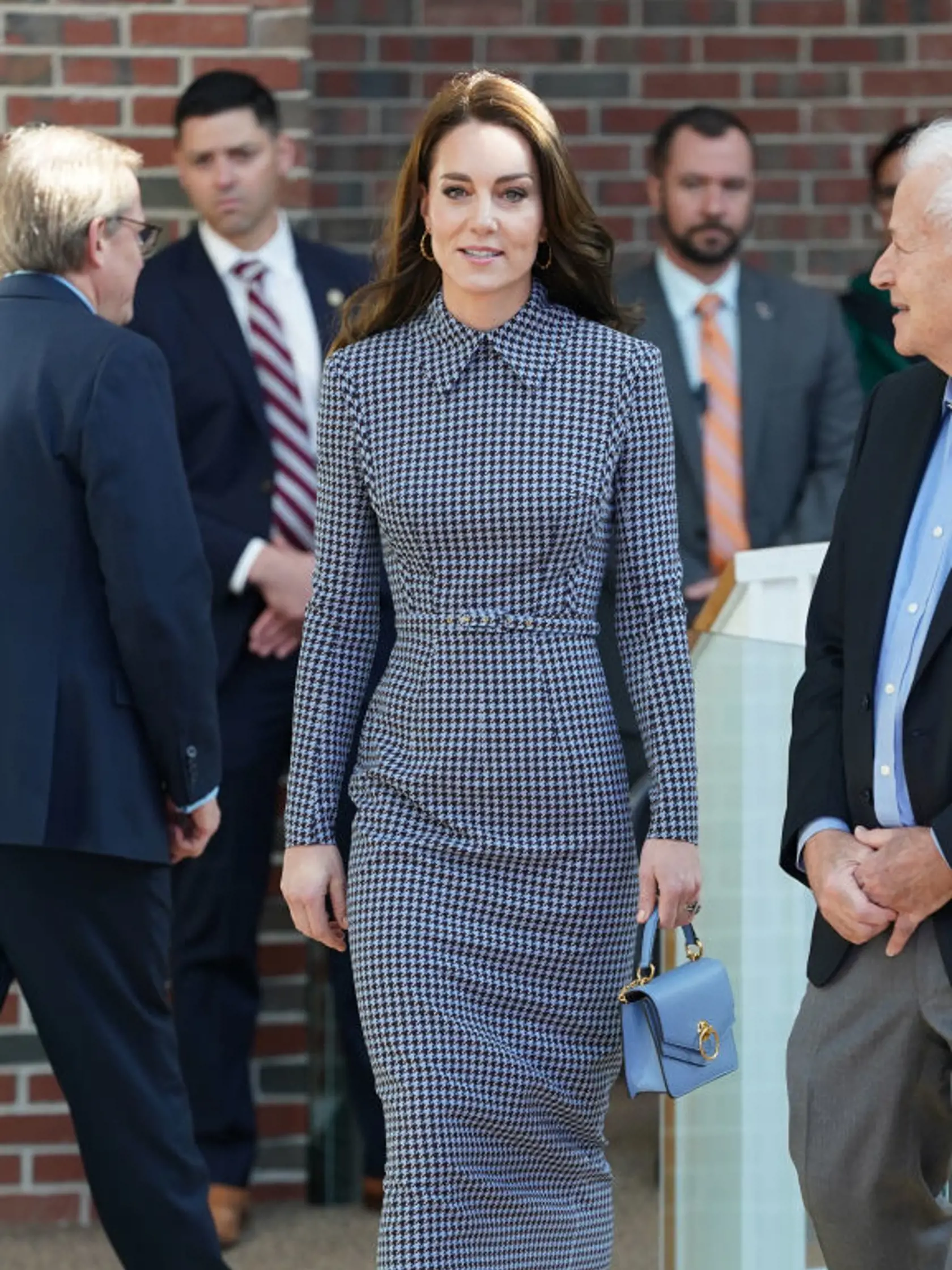 Princezná Kate oslnila v šatách ceruzkového strihu. Na Harvarde sa zaujímala o raný vývoj detí.
