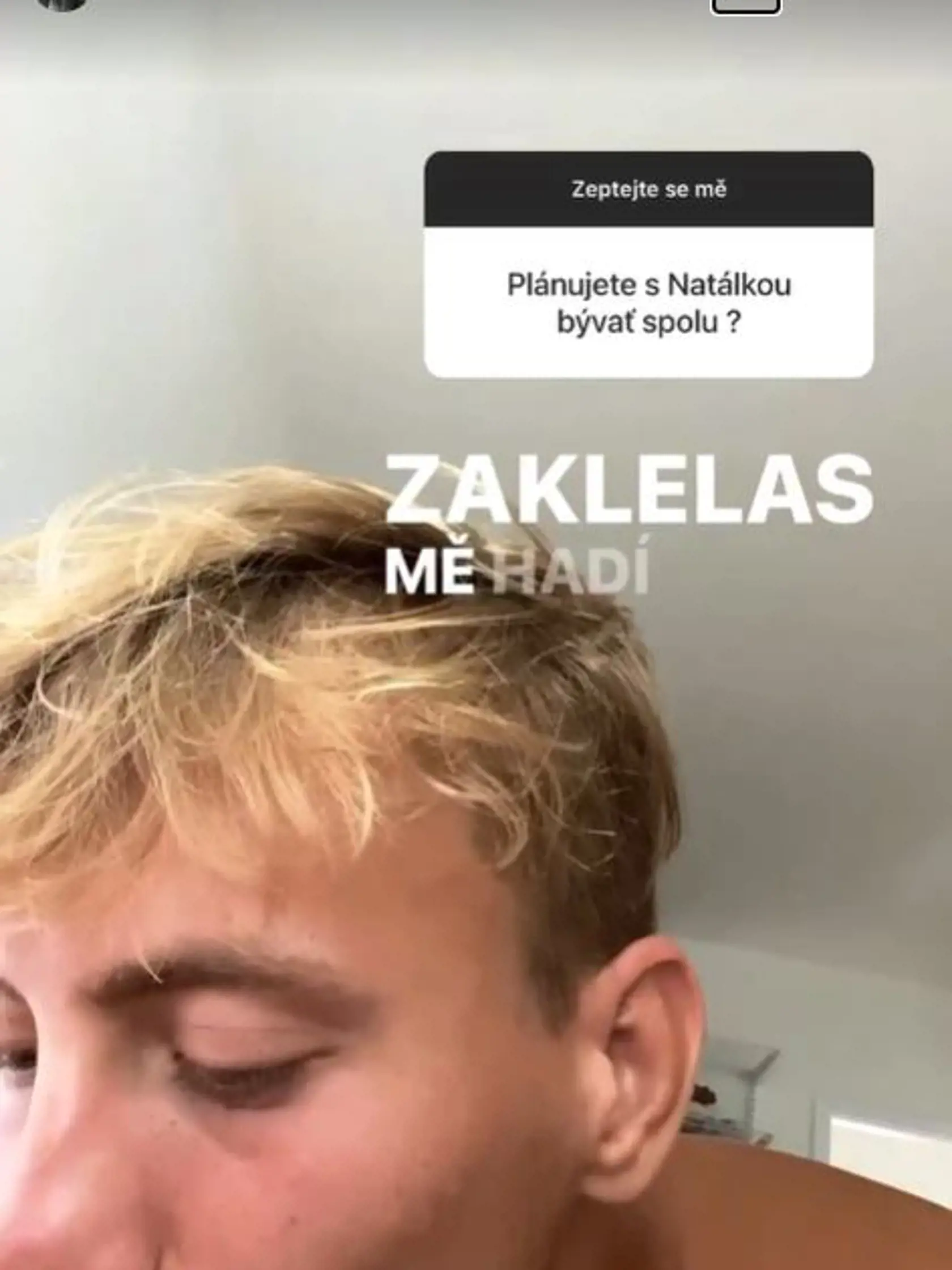 David a Natália zverejnili aj video z postele.