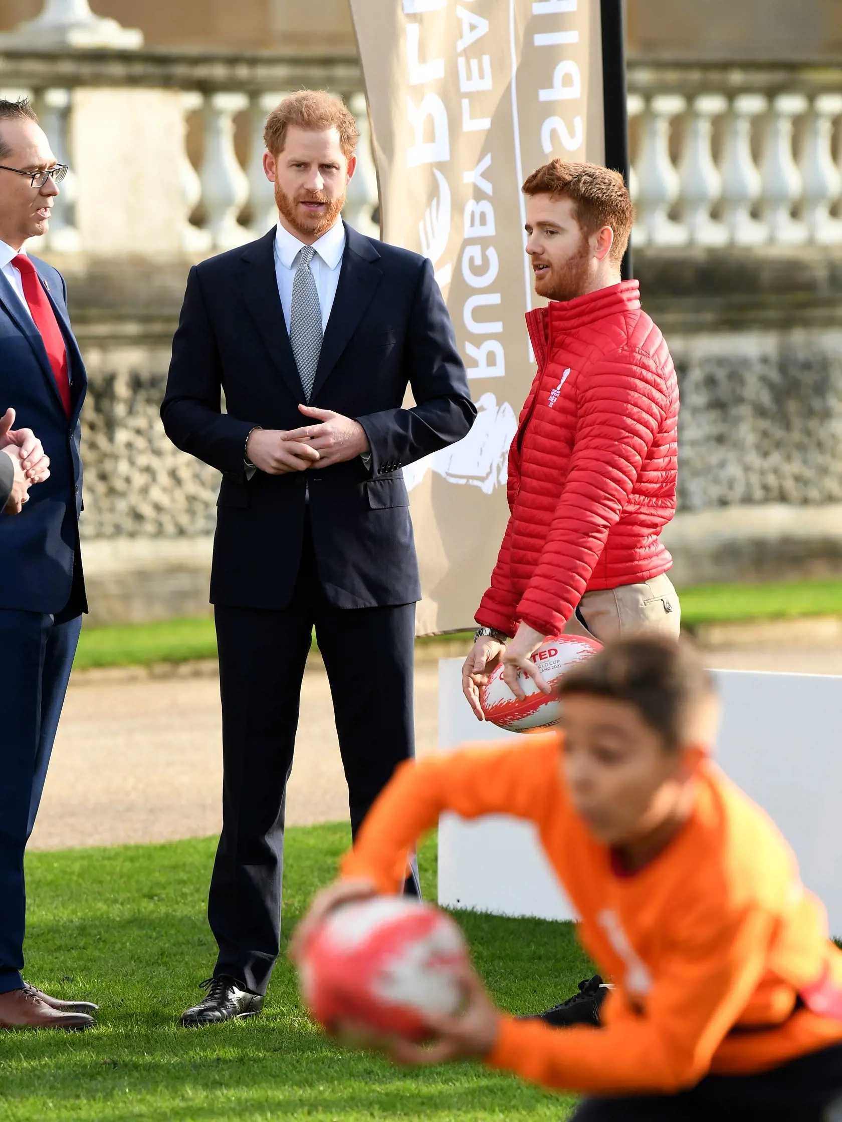 Princ Harry hostil prípravné športové podujatie na Svetový pohár v Rugby v roku 2021.