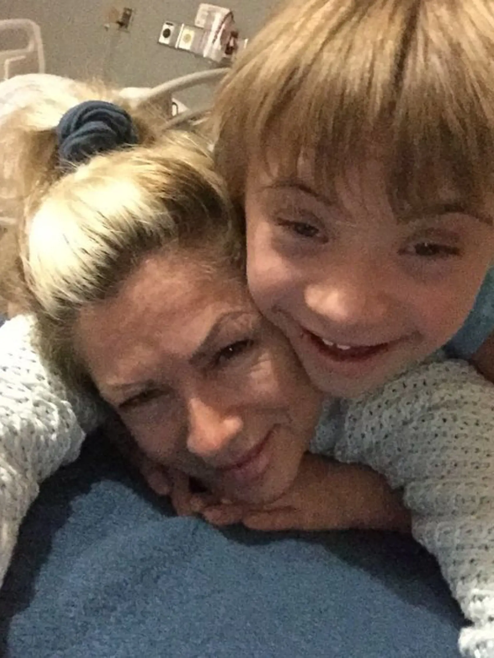 Leticia so synom Lucianom. 