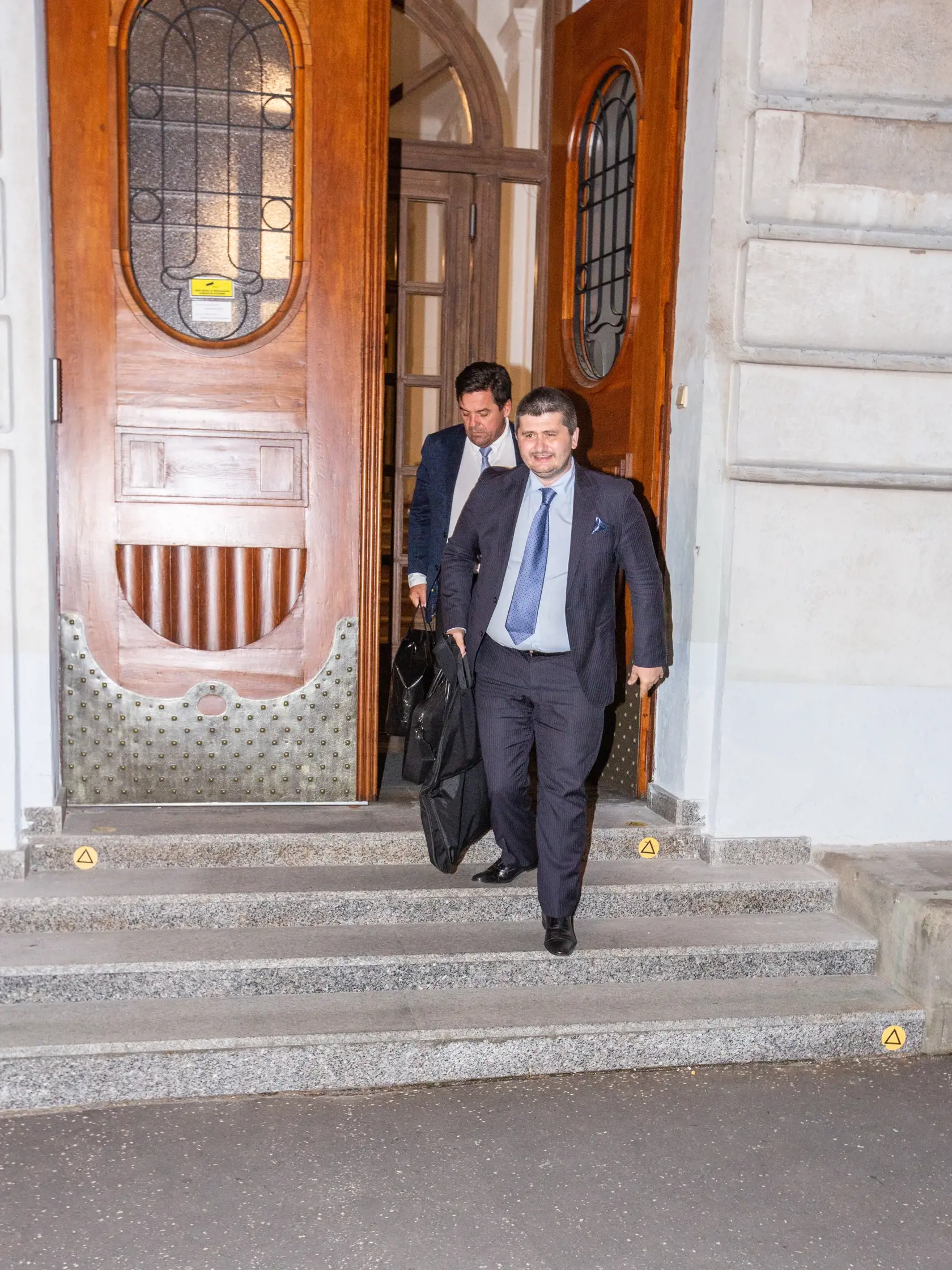 Rozhodovanie o väzbe Mariana Kočnera a Pavla Ruska na Špecializovanom súde v Banskej Bystrici.
Obhajca Pavla Ruska Marek Para