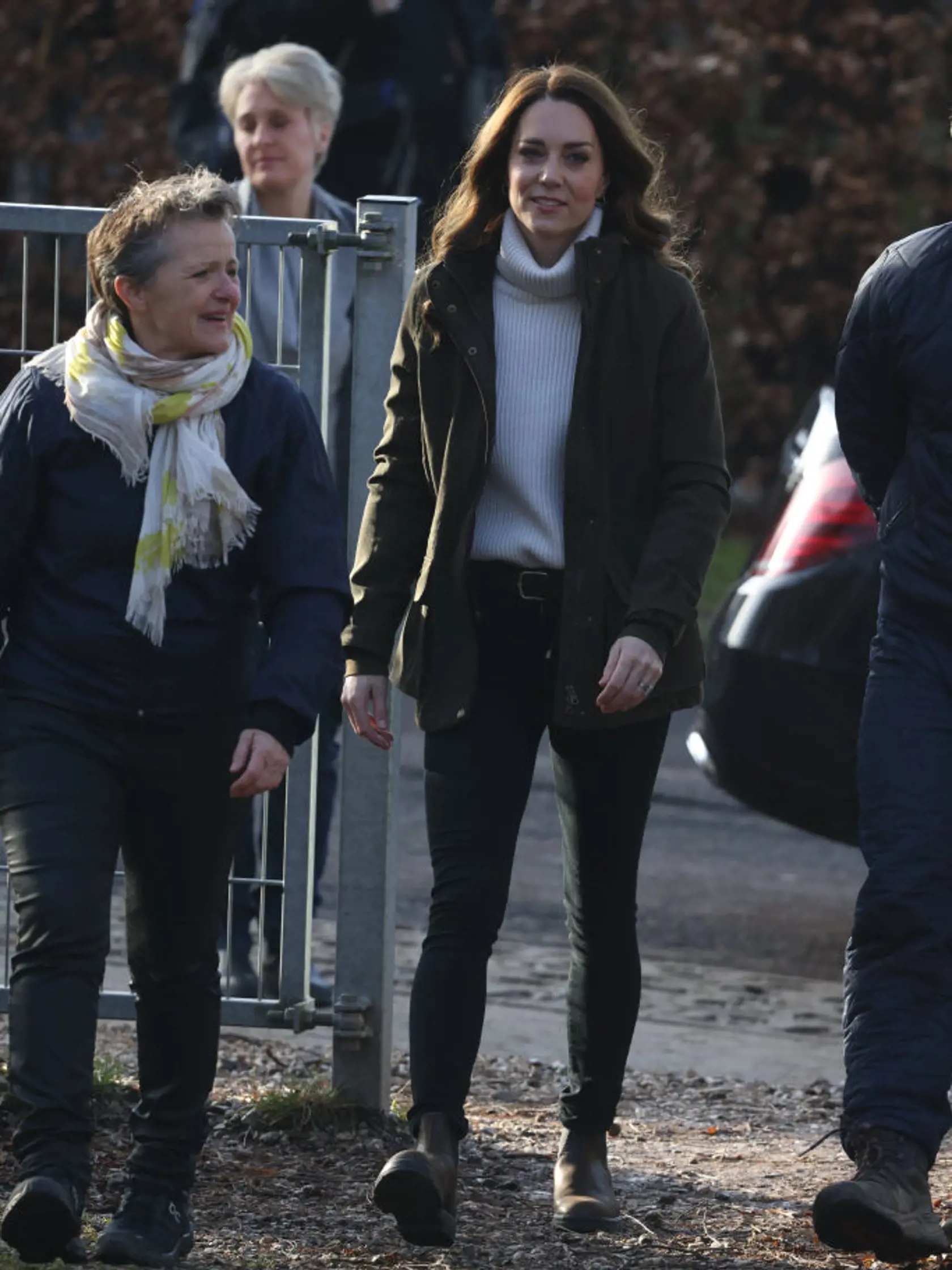 Vojvodkyňa Kate (40) navštívila v rámci Kráľovskej nadácie pre rané detstvo, ktorej je patrónkou, na dva dni Dánsko, kde sa venovala tejto problematike. Navštívila tzv. „hravé laboratórium“ výrobcu stavebníc Lego, stretla sa s rodičmi malých detí (pričom uviedla, že vždy v takýchto chvíľach sama túži po štvrtom potomkovi) a nakoniec absolvovala aj návštevu u dánskej korunnej princeznej Mary.