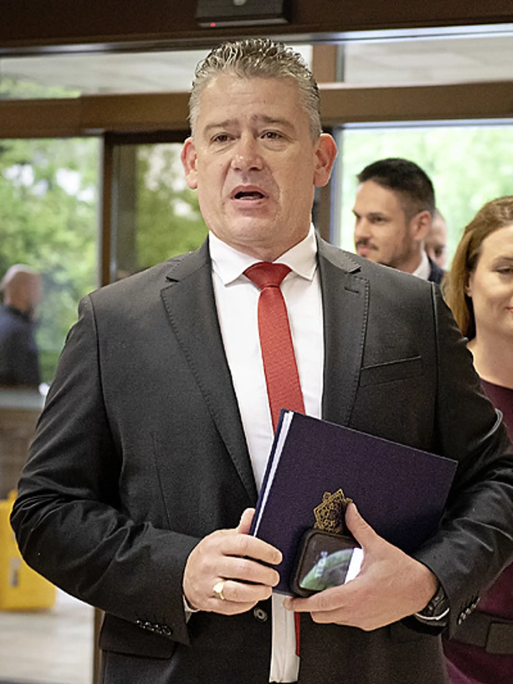 Exminister vnútra Roman Mikulec.