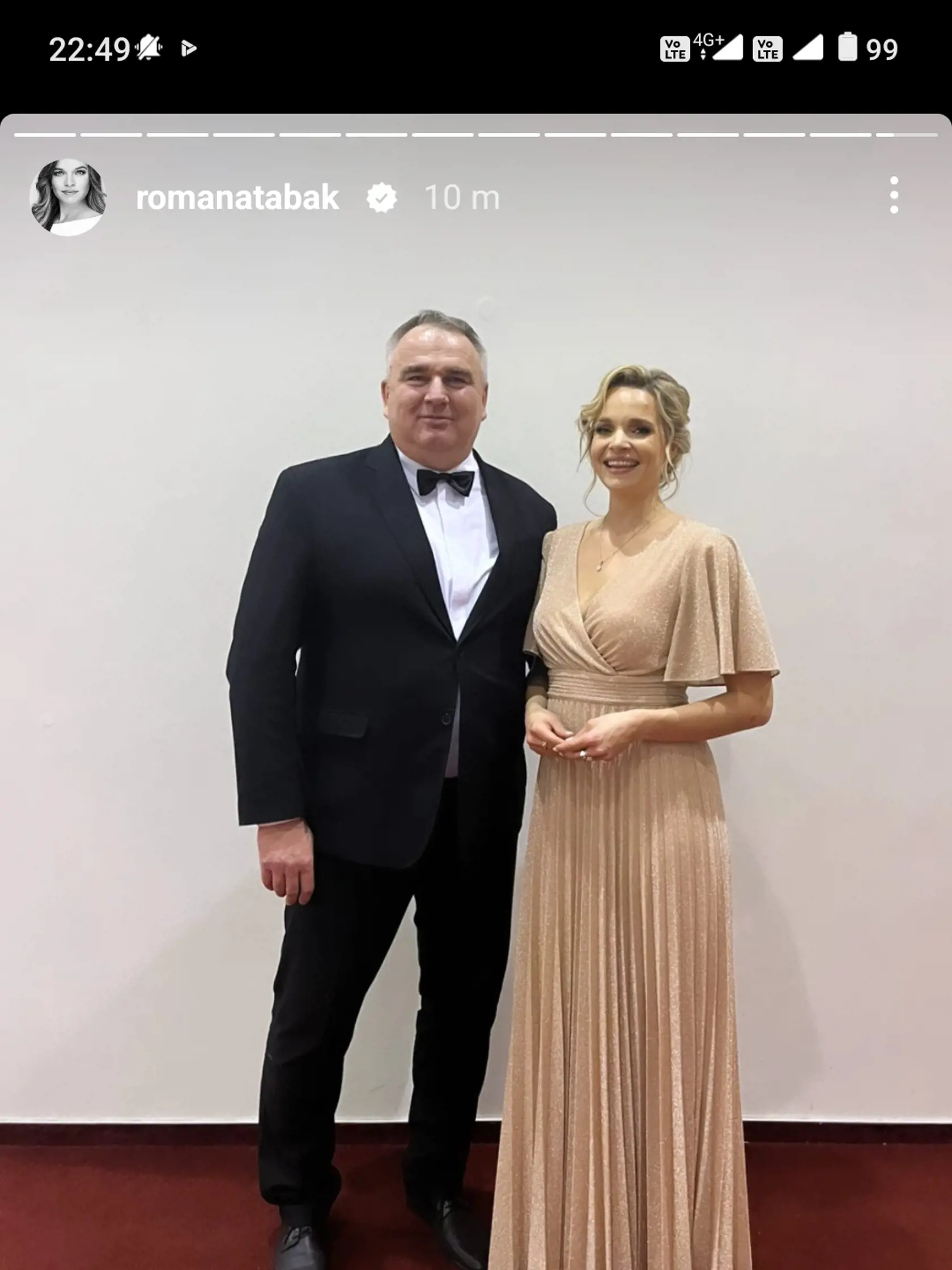 Romana Tabák si galavečer patrične užívala.