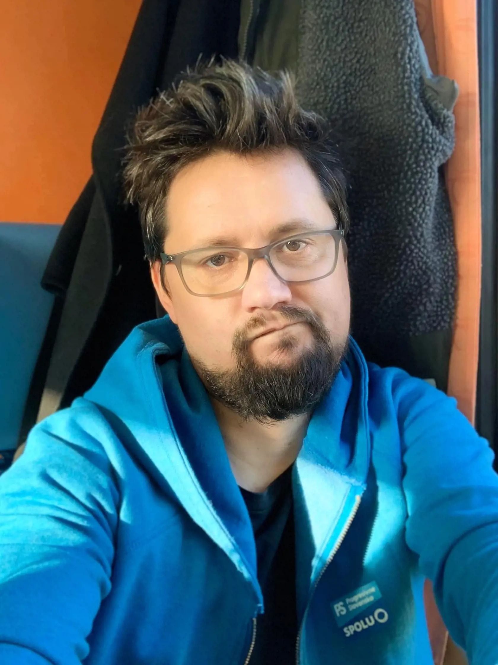 Radoslav Baťo je v politike ako doma, v minulosti spolupracoval s Ivetou Radičovou, radil aj Andrejovi Kiskovi a pôsobil tiež v službách Miroslava Beblavého.