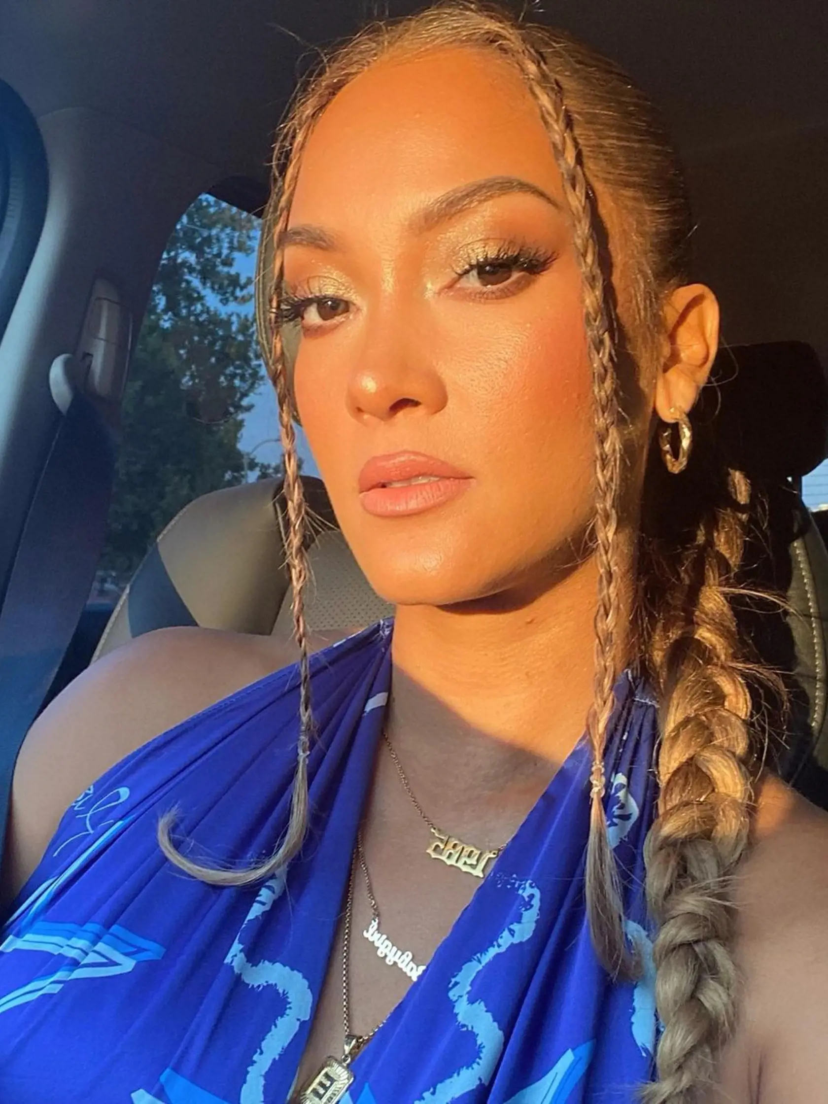 Poca Eve.