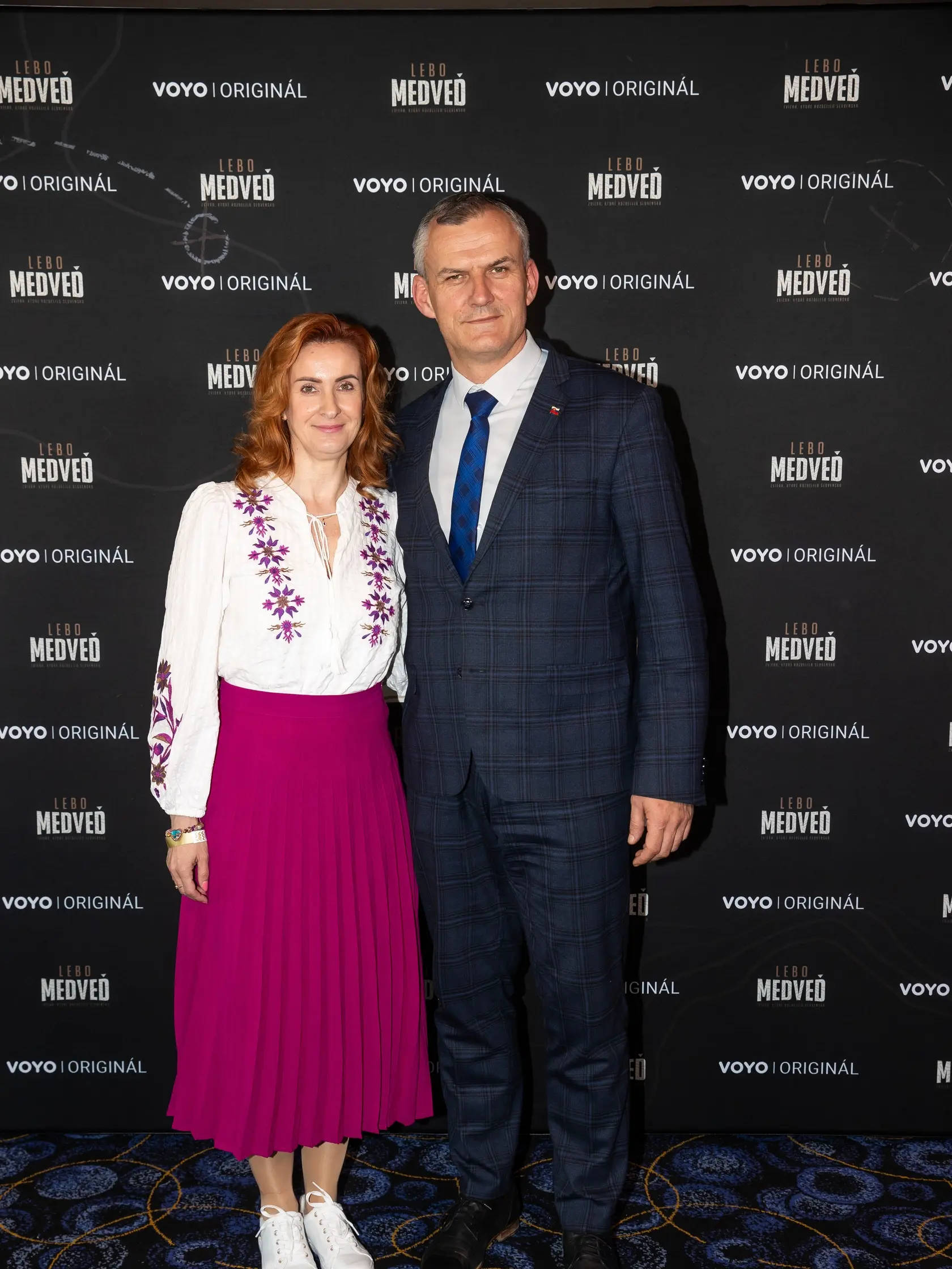 Na snímke Vladimíra Fabriciusová a Roman Malatinec na predstavení Slovenského dokumentárneho seriálu Lebo medveď.