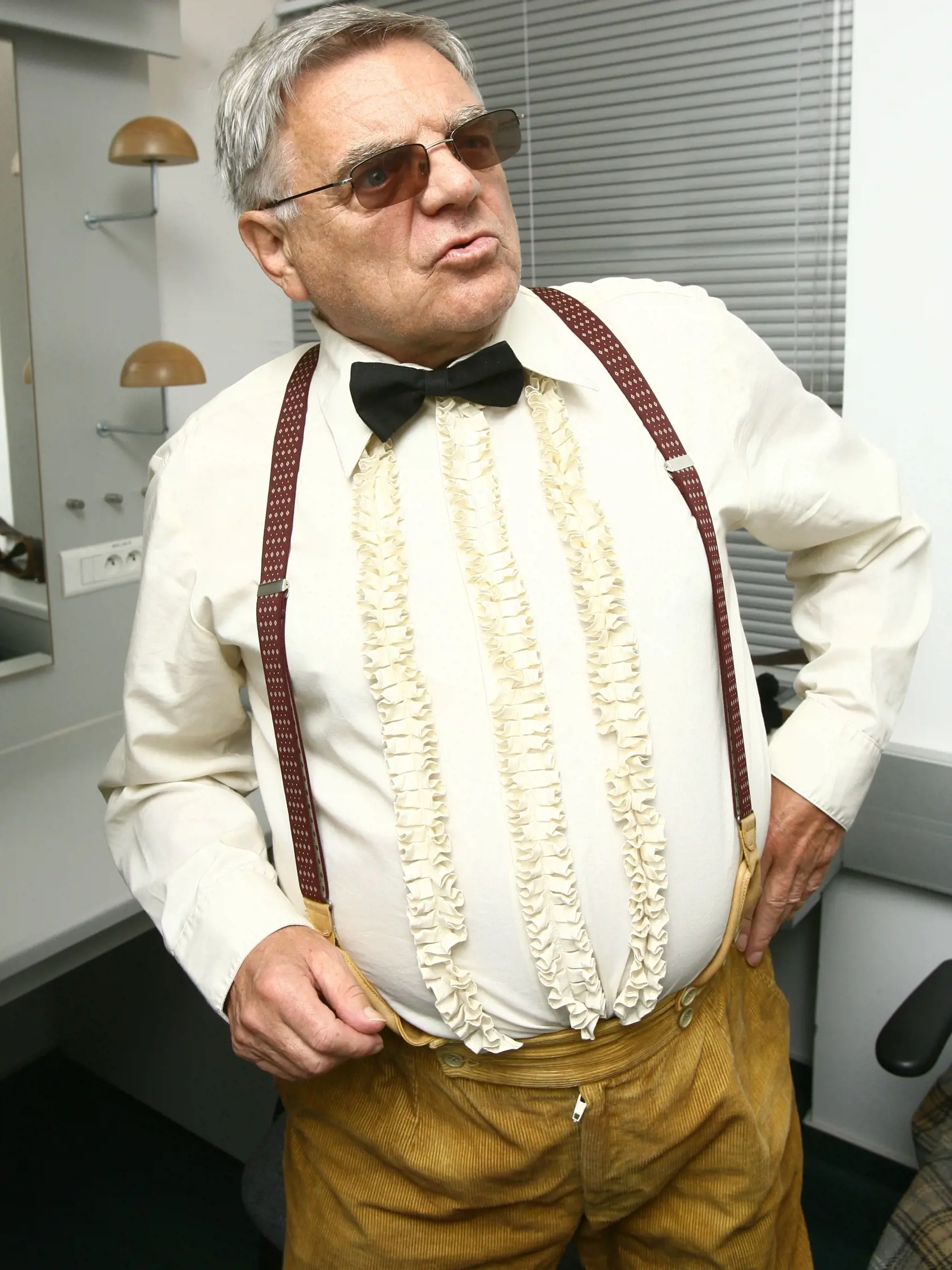 Slovensko prišlo o legendárneho herca s veľkým srdcom.