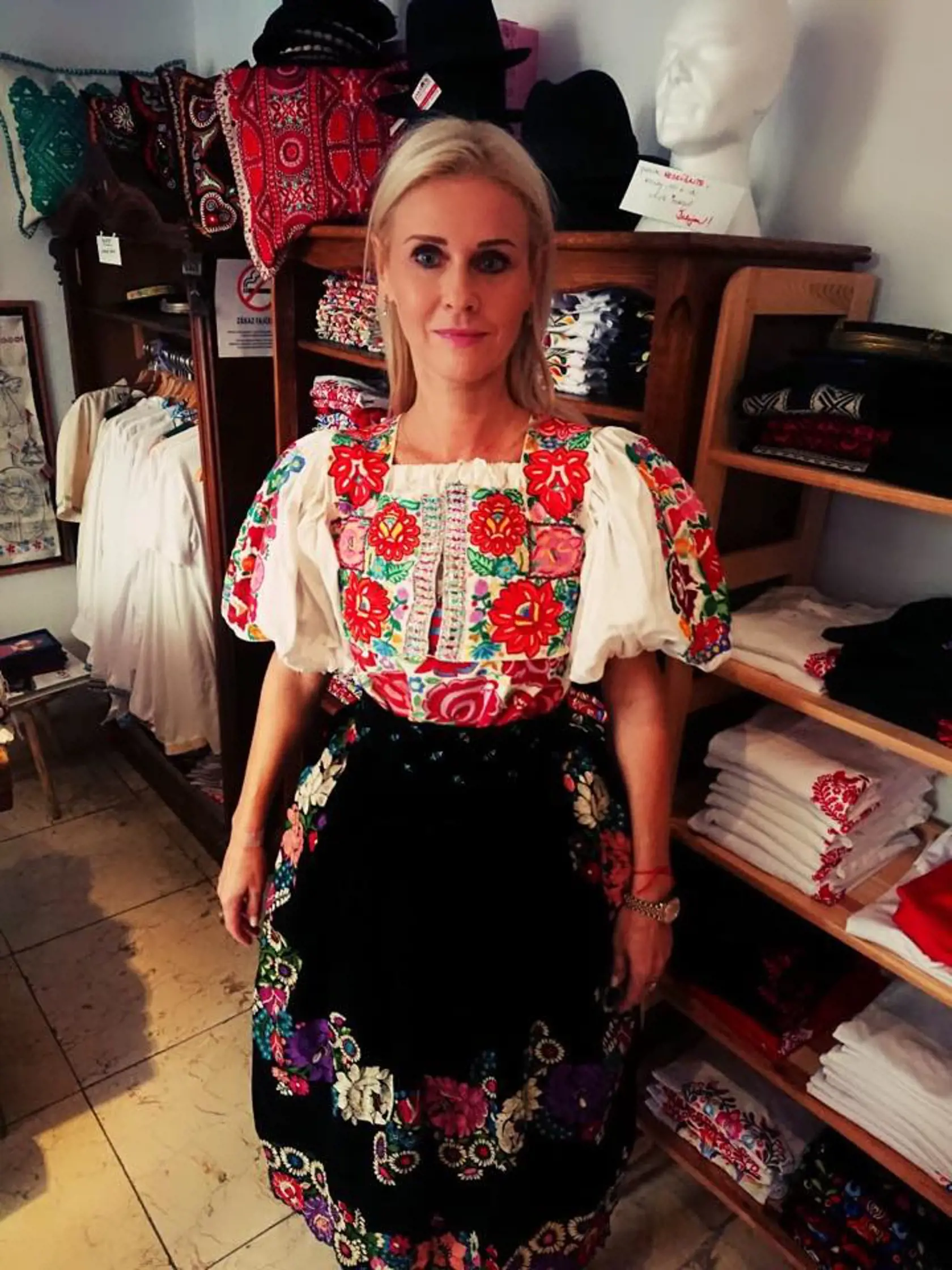Bývalá štátna tajomníčka Monika Jankovská sa v roku 2018 objavila v krásnom kroji počas Slovenského dňa kroja v Banskej Bystrici.