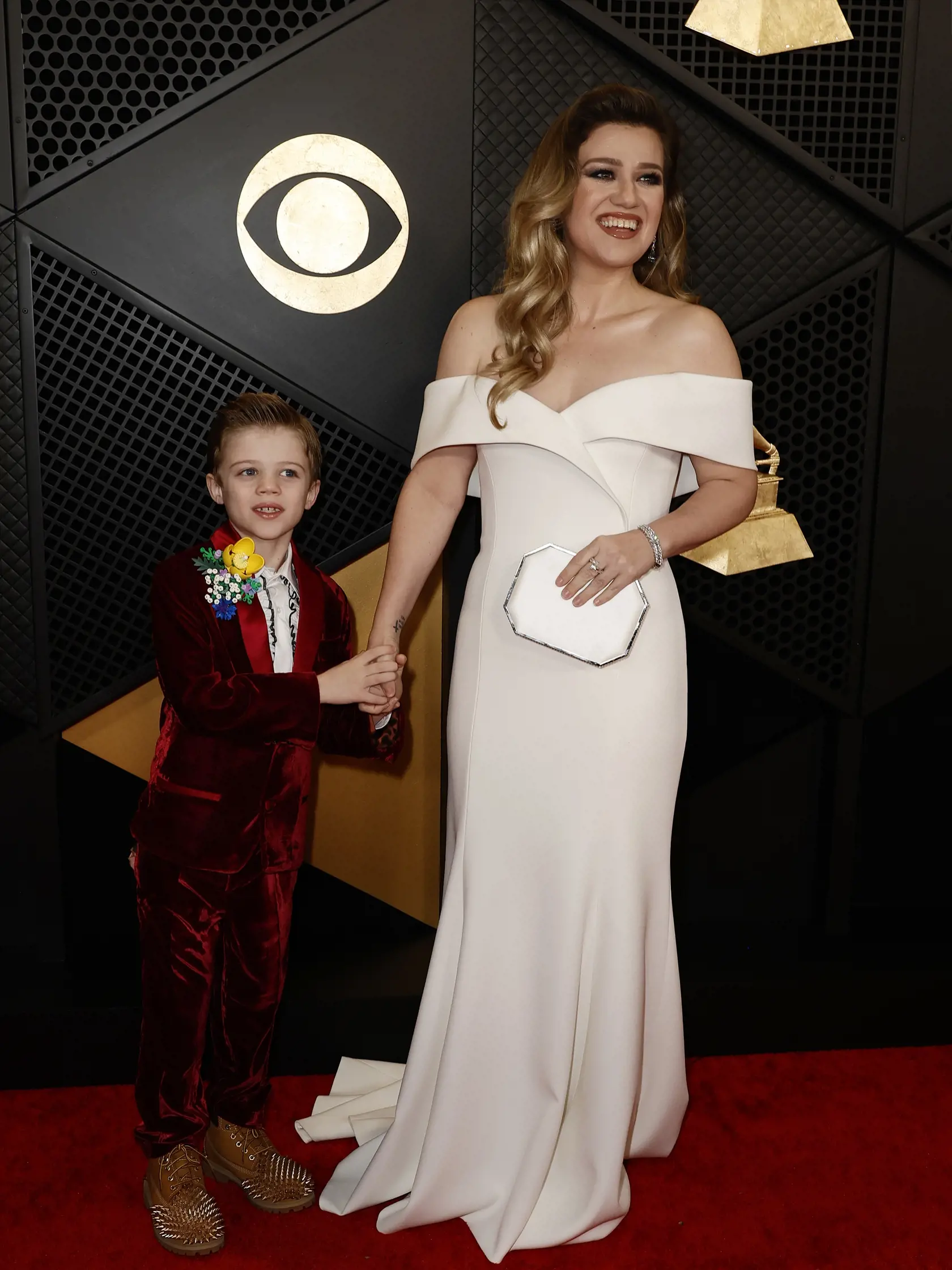 Aj syn speváčky Kelly Clarkson, Remington (7), bol poriadne vyparádený.