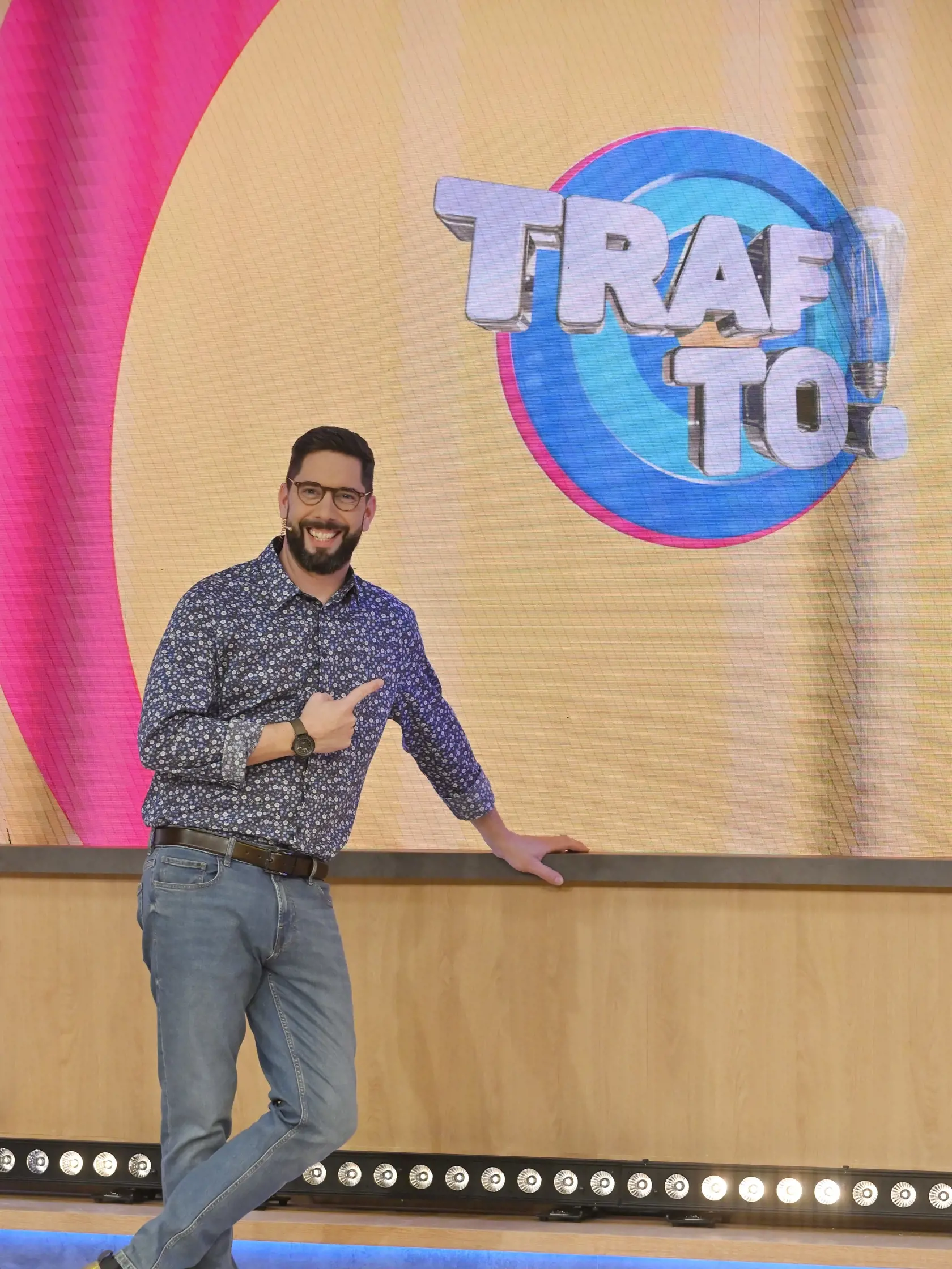 Juraj Šoko Tabaček počas nakrúcania novej relácie Traf to!
