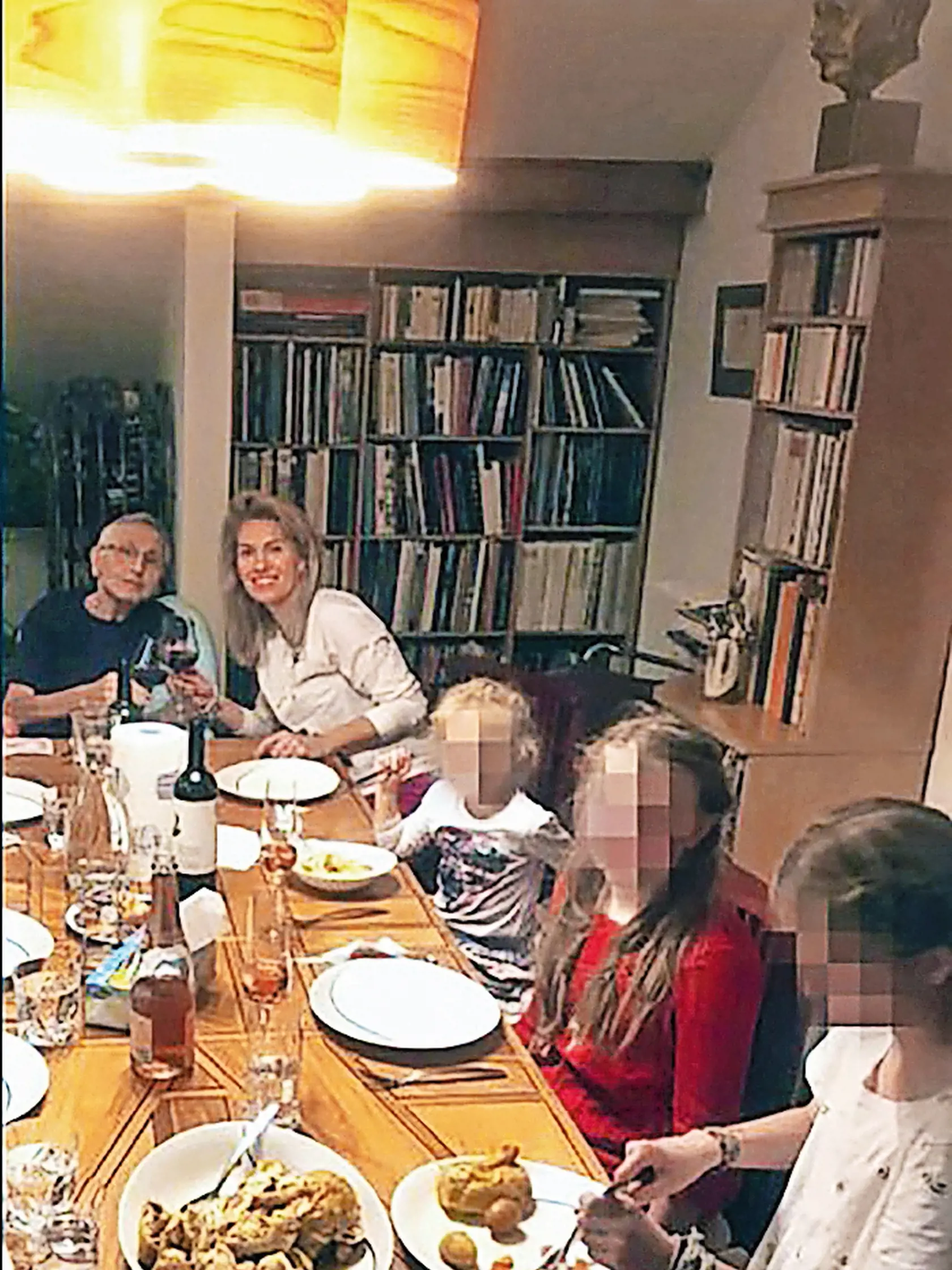 Menzelová sa pochválila rodinnou fotkou.