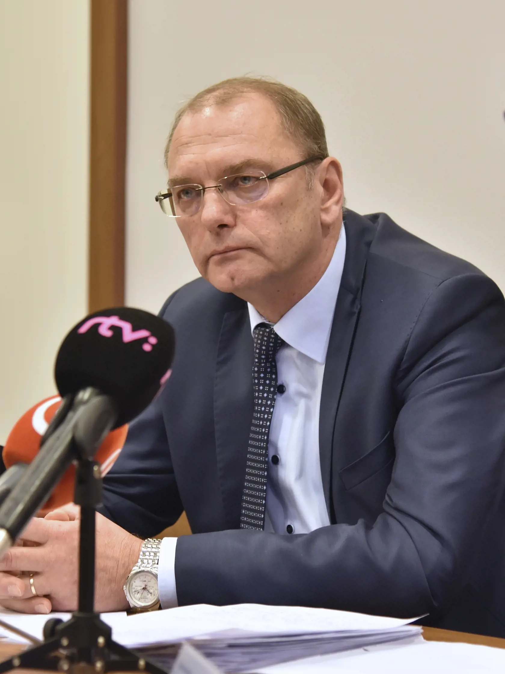Ľubomír Vážny 