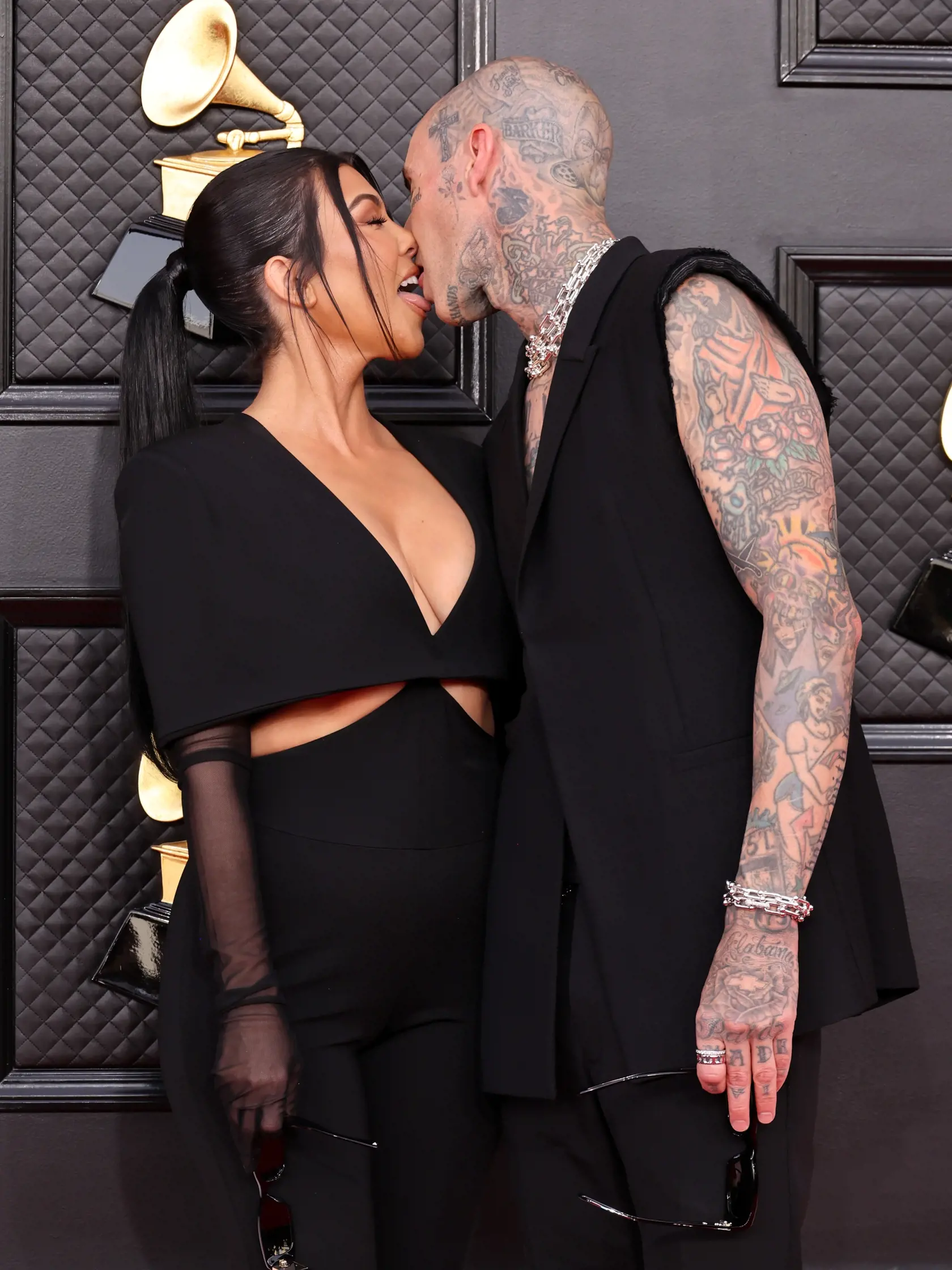 Grammy 2022: Kourtney Kardashian a  Travis Barker