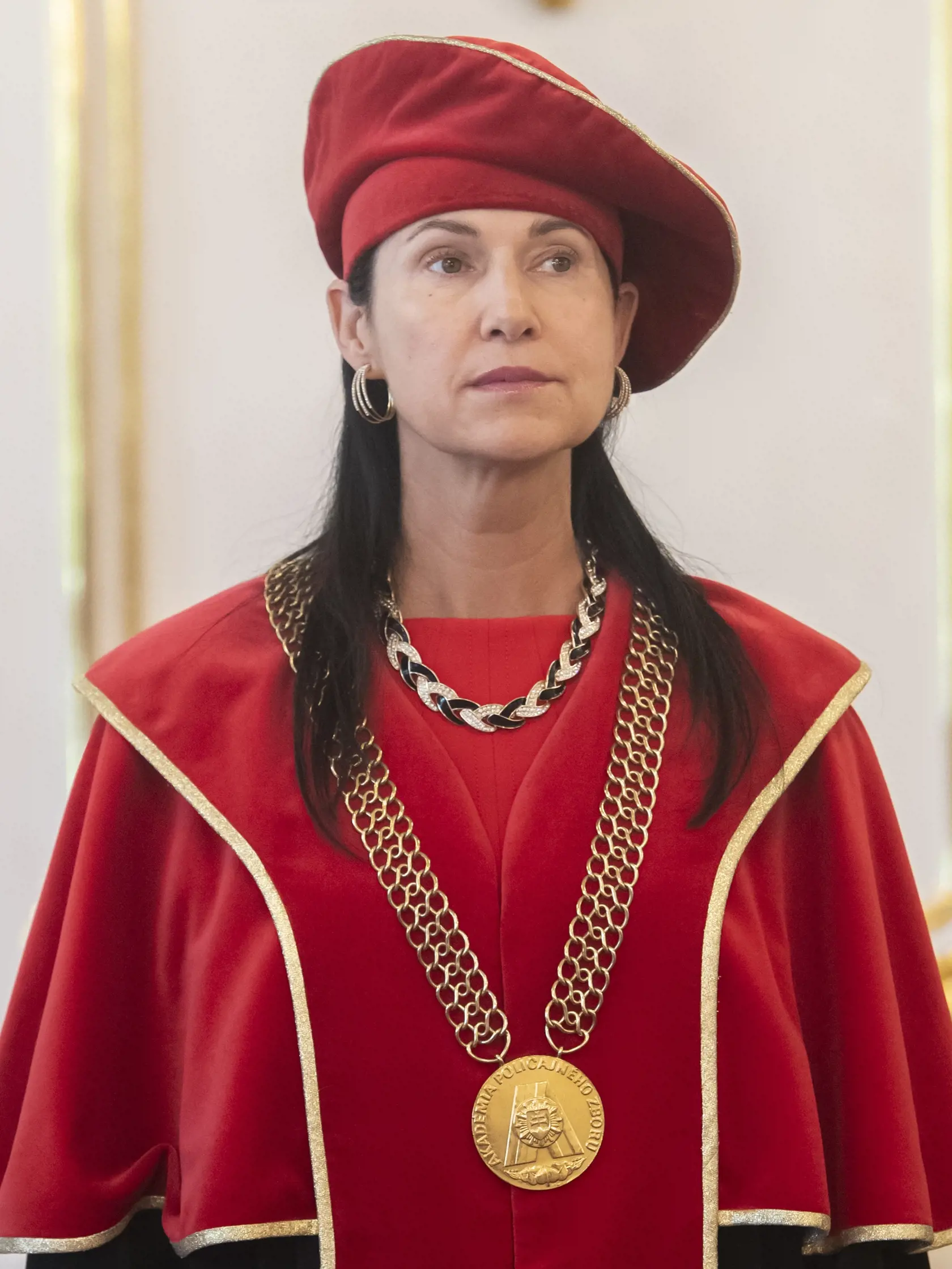Prezidentka SR Zuzana Čaputová vymenovala vlani v júni rektorky a rektorov štyroch vysokých škôl. Bola medzi nimi aj rektorka policajnej akadémie Lucia Kurilovská.