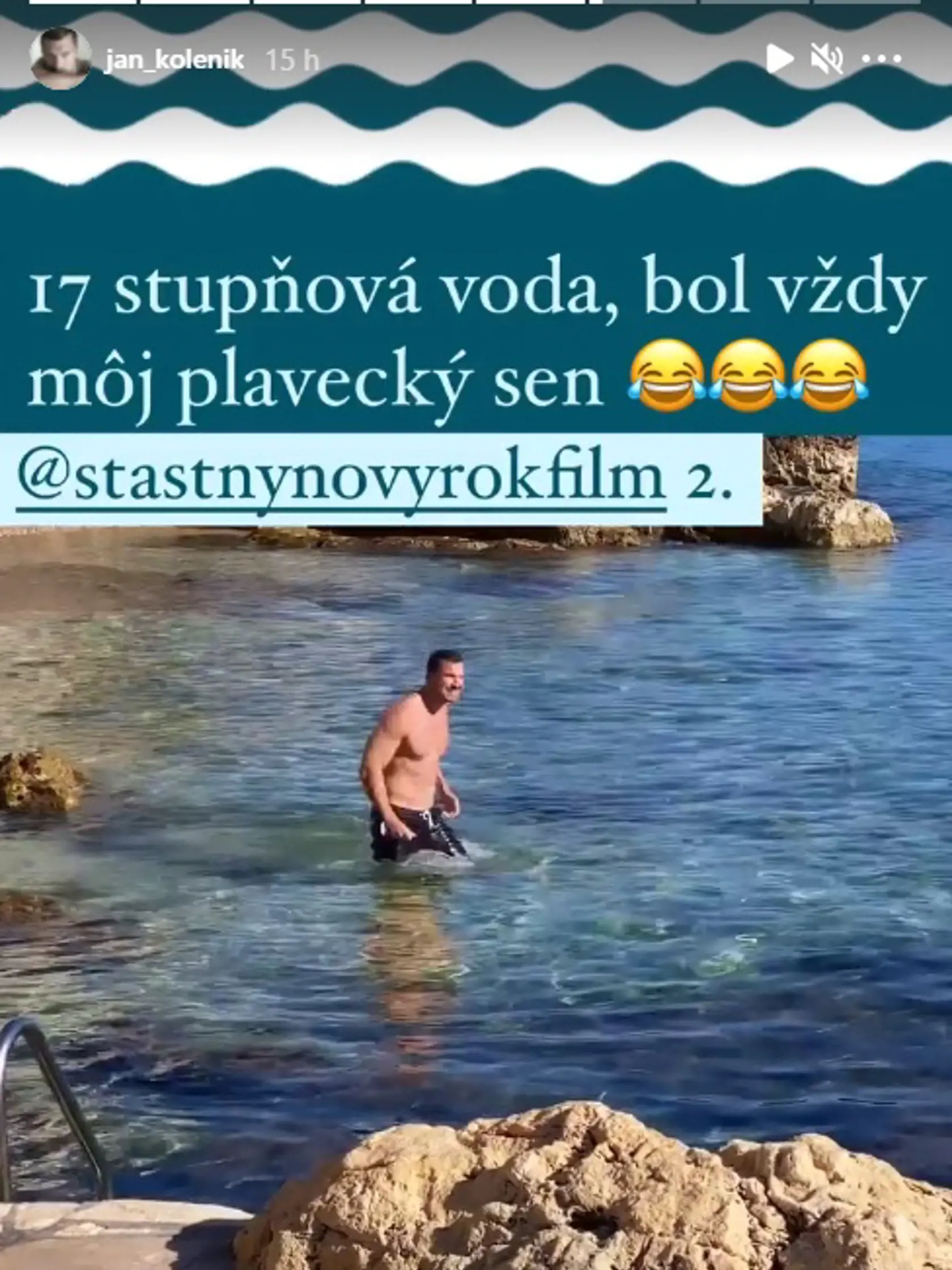 Janko Koleník vychádza z vody úplne rovnako, ako kedysi Robert Fico.