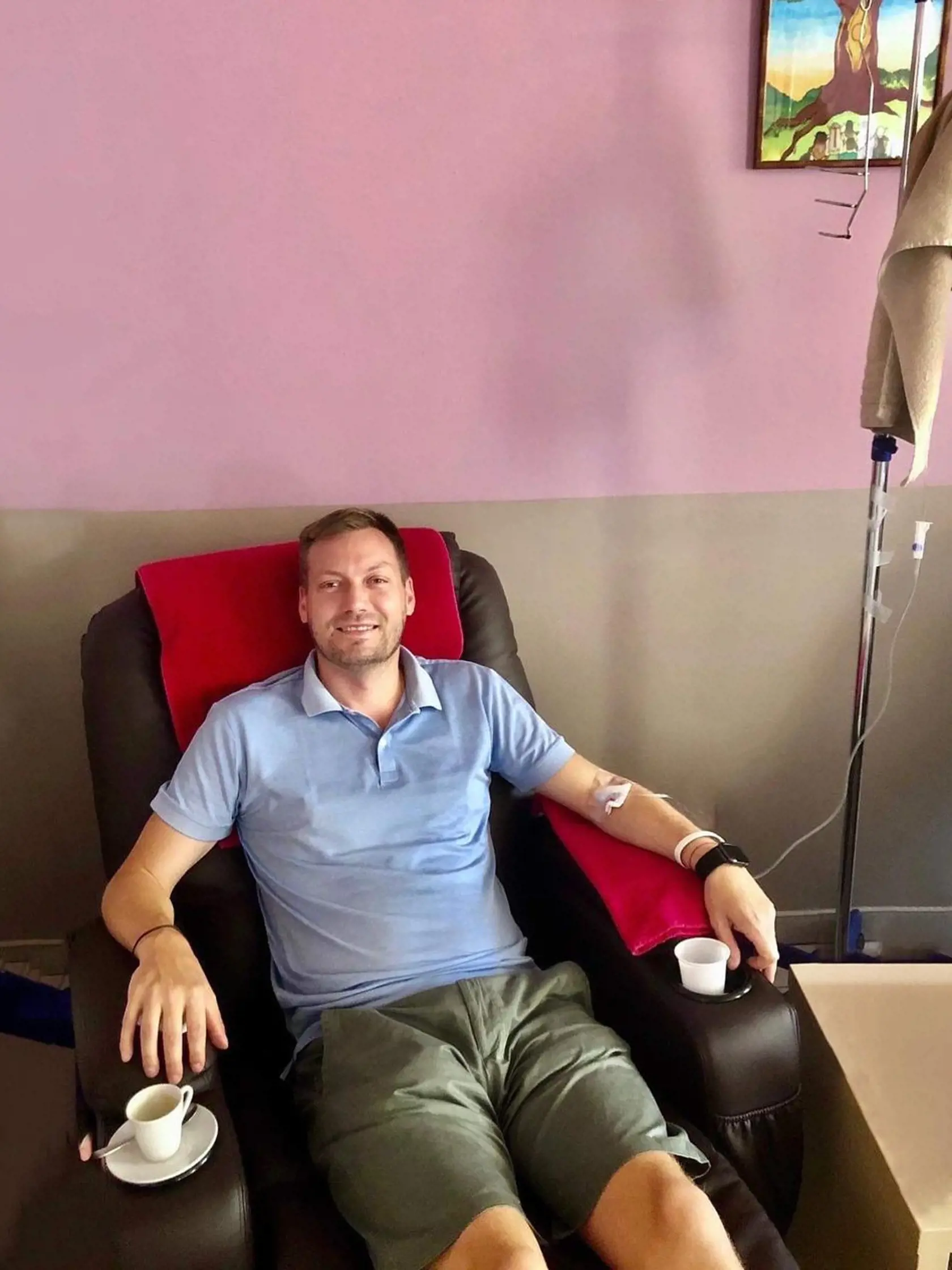 Tridsaťsedemročný Čech Martin Přecechtěl, ktorý trpel nevyliečiteľnou chorobou amyotrofická laterálna skleróza (ALS), zomrel v utorok 29. júna ráno vo Švajčiarsku, kde sa rozhodol podstúpiť asistovanú samovraždu.