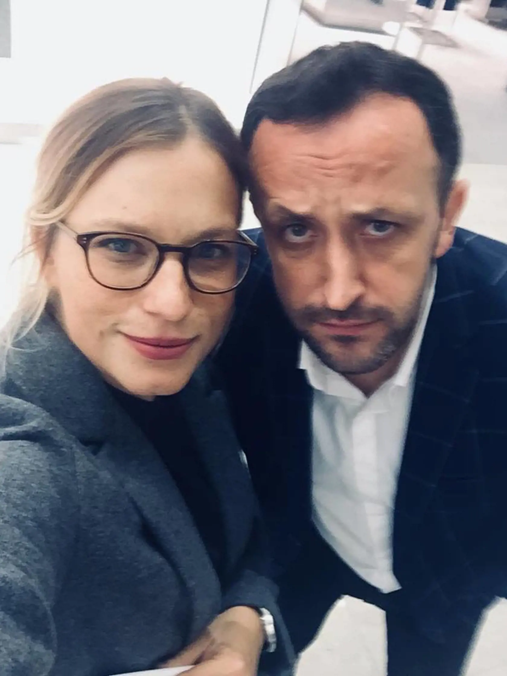 Linda Wágnerová na snímke s Ondrejom Kandráčom. 