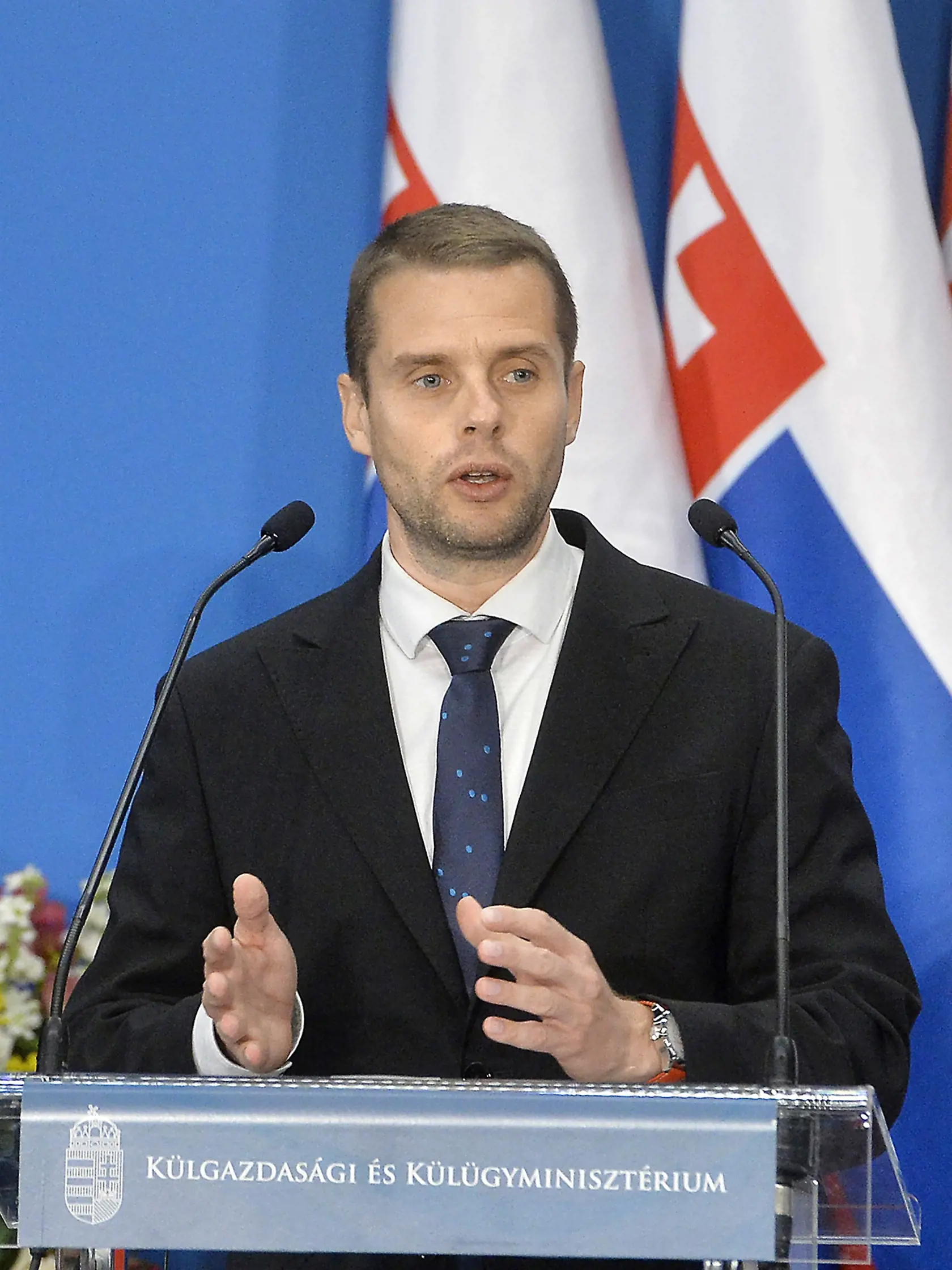 MARTIN KLUS