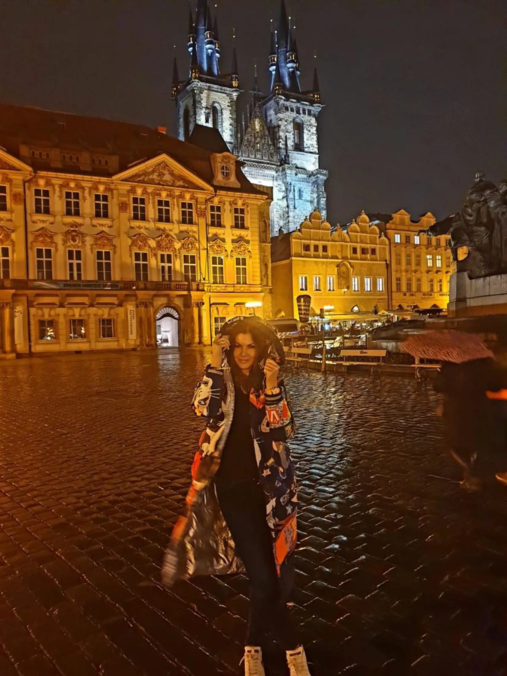 Andrea Tatarková na pražskom korze.