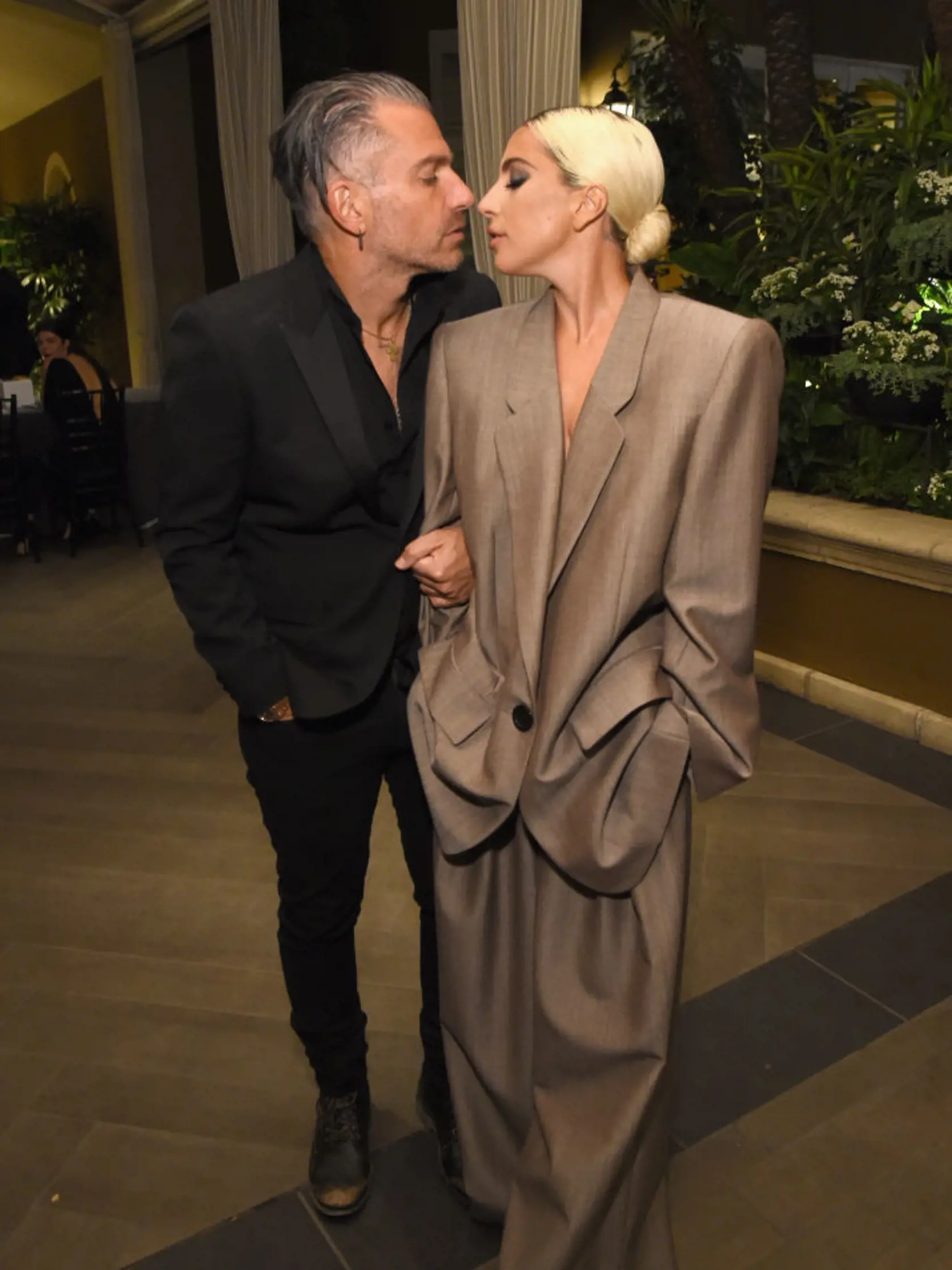 Lady Gaga sa mala s Christianom rozísť preto, že bol prehnane žiarlivý.