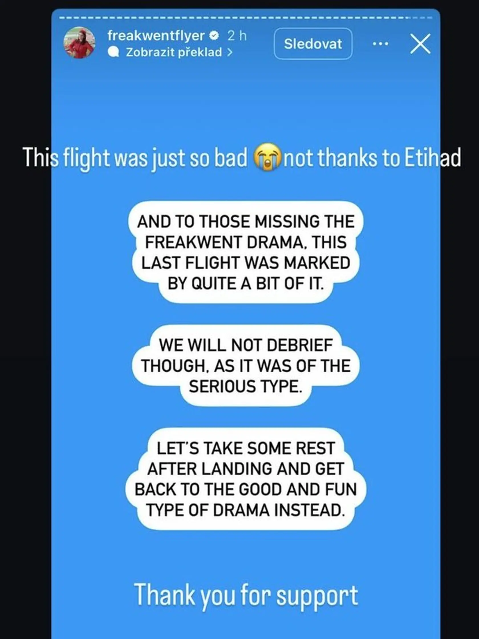 Influencerka Lays Laraya, alias FreakwentFlyer letela rovnakým letom ako Jakub Prachař