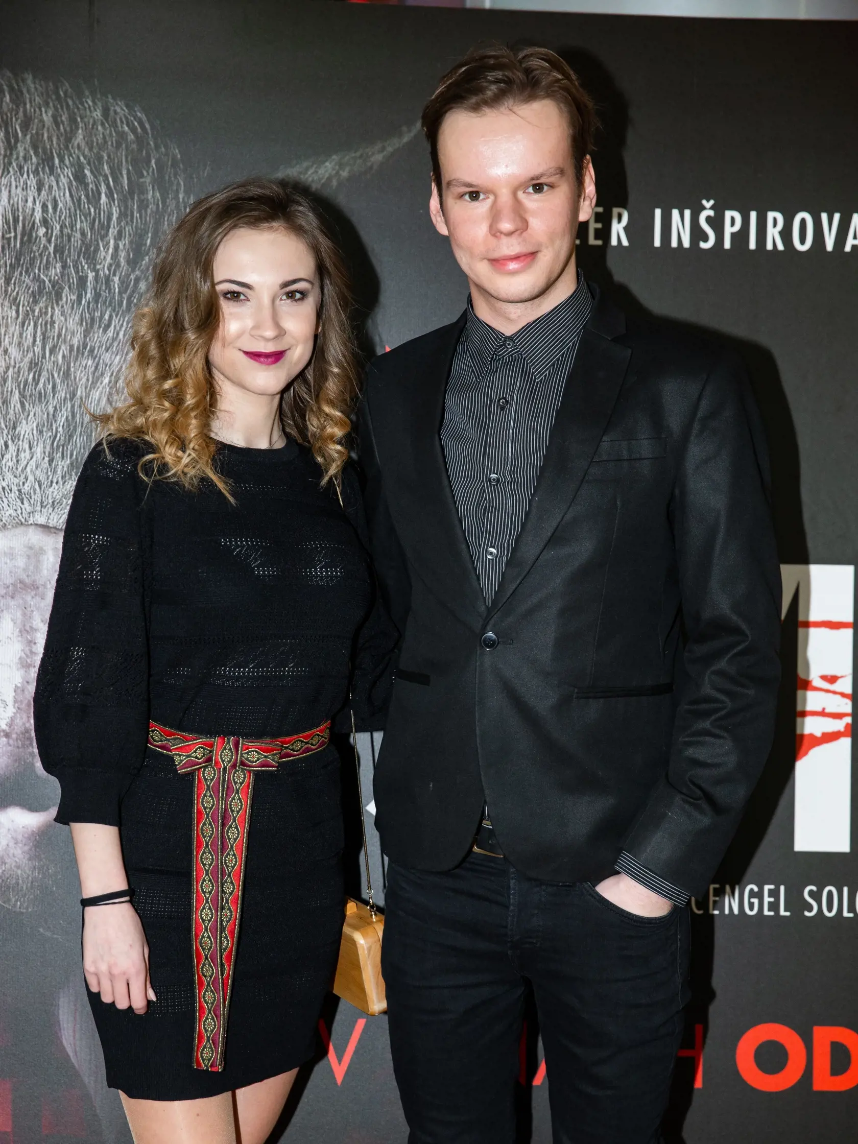Premiéra slovenského filmu "Sviňa" v jednom z bratislavských nákupných centier. Na snímke Mária Schumerová a Andrej Remeník.