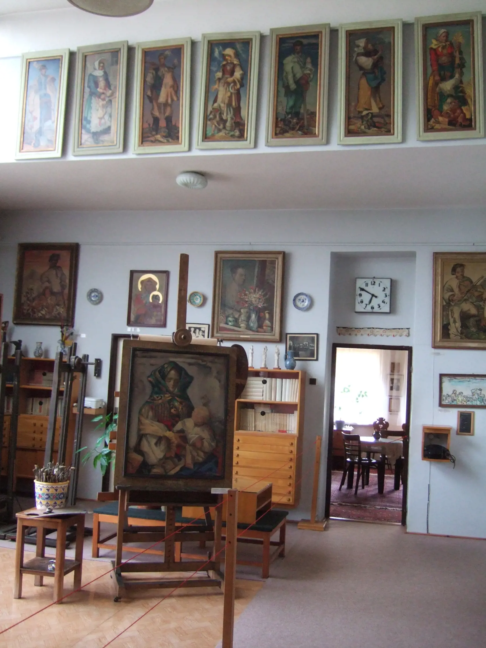 V martinskom ateliéri.