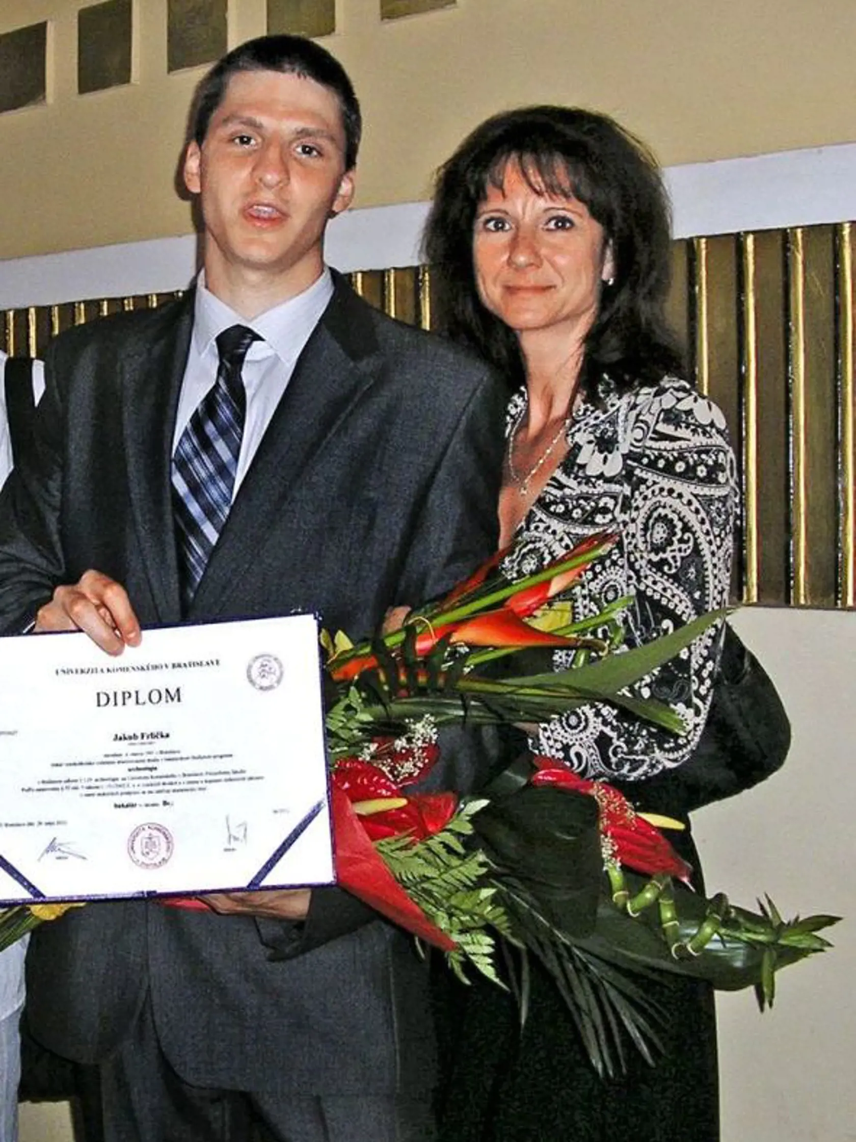 Syn Jakub vyštudoval archeológiu. 
