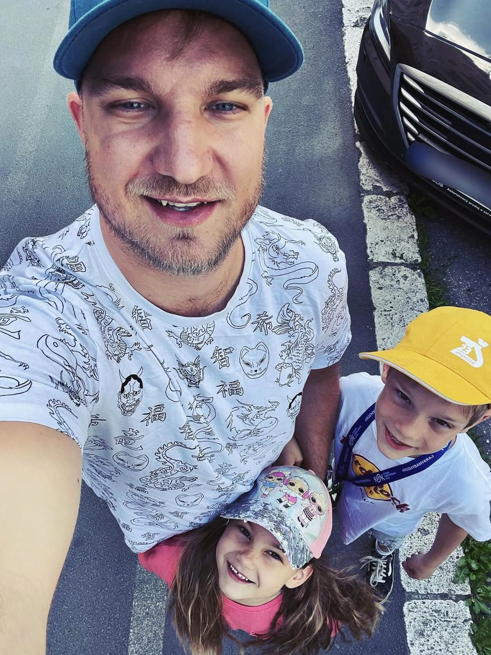Lukáš s deťmi trávi napriek vyťaženosti dosť času.