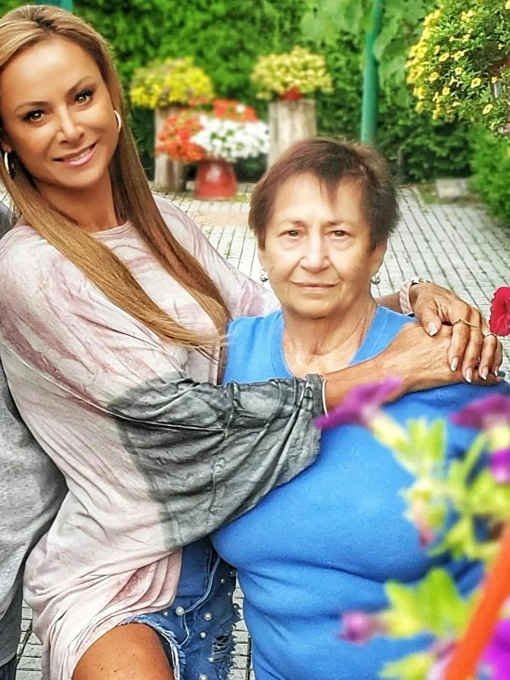 Zora s mamou