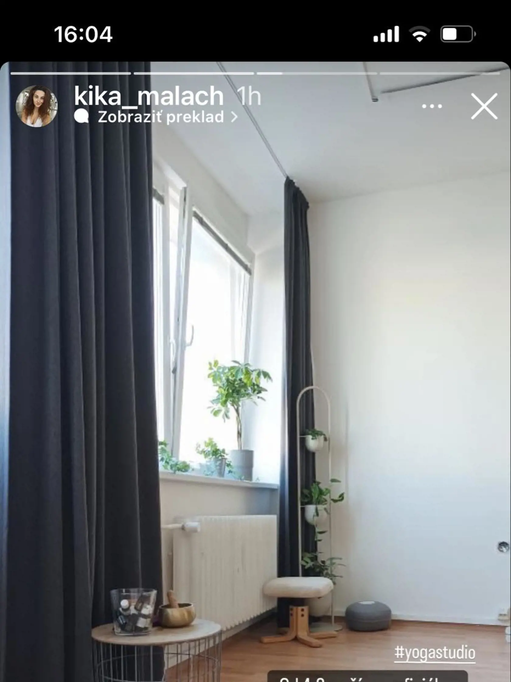 Kristína Malachovská o pár dní otvára joga štúdio.
