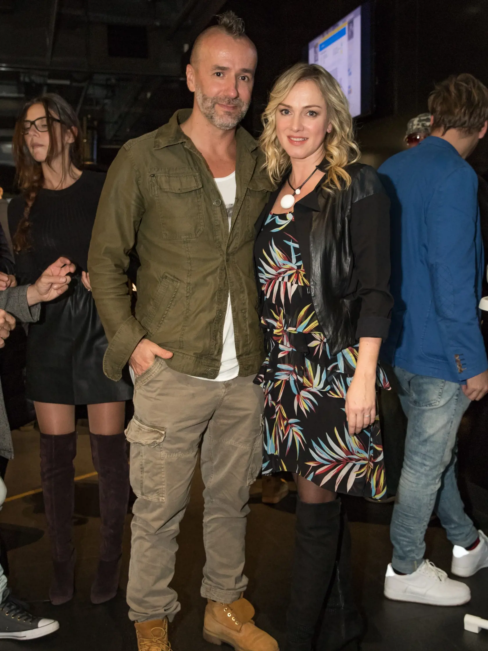 Premiéra štyroch filmových poviedok pod názvom Dogg, ktoré predstavili debutujúci reziséri v bratislavskom kine Bory Mall. Na premiére sa ukázali aj Monika Hilmerová s manželom Jarom Bekrom.