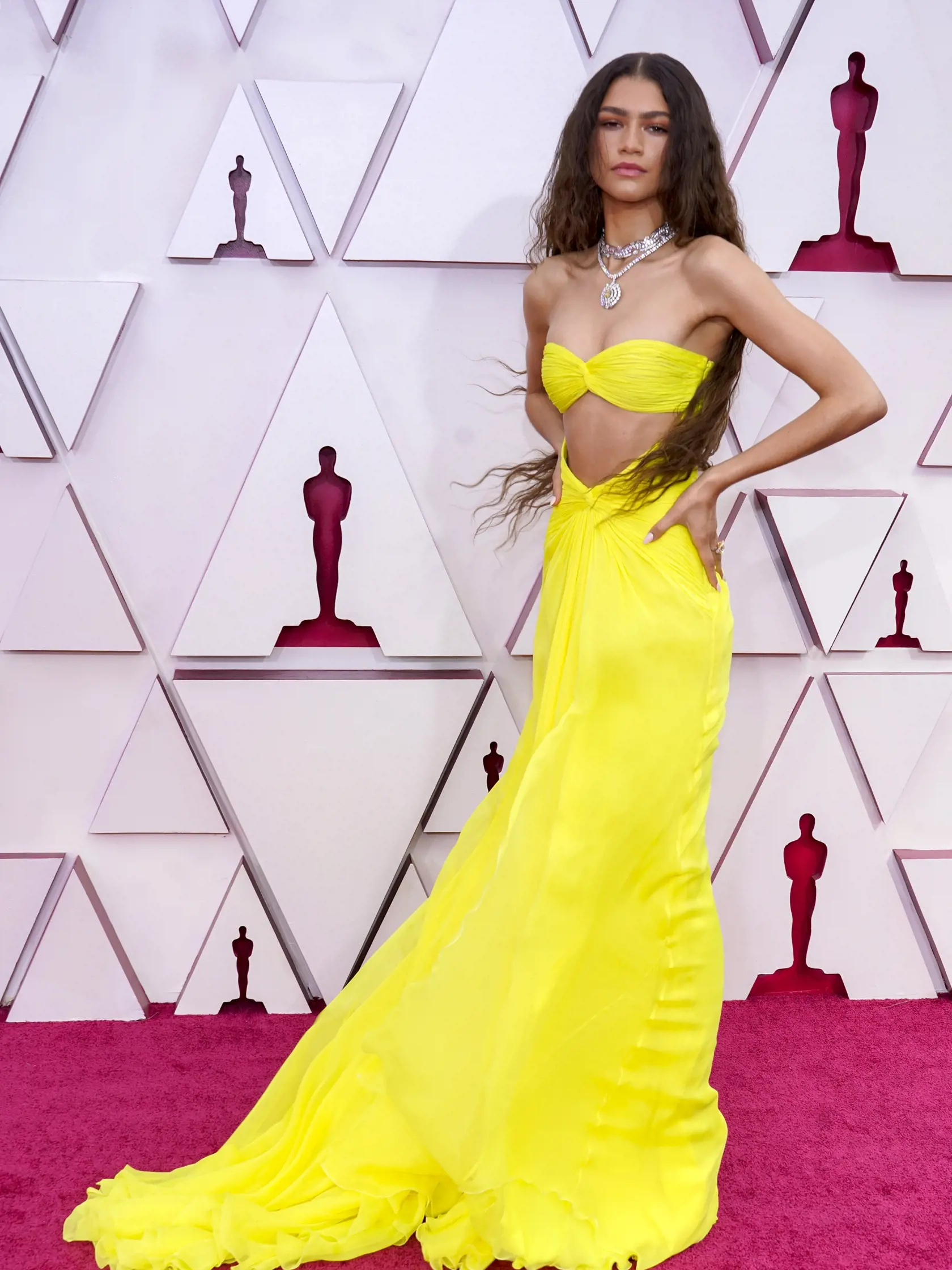 Zendaya v róbe Valentino