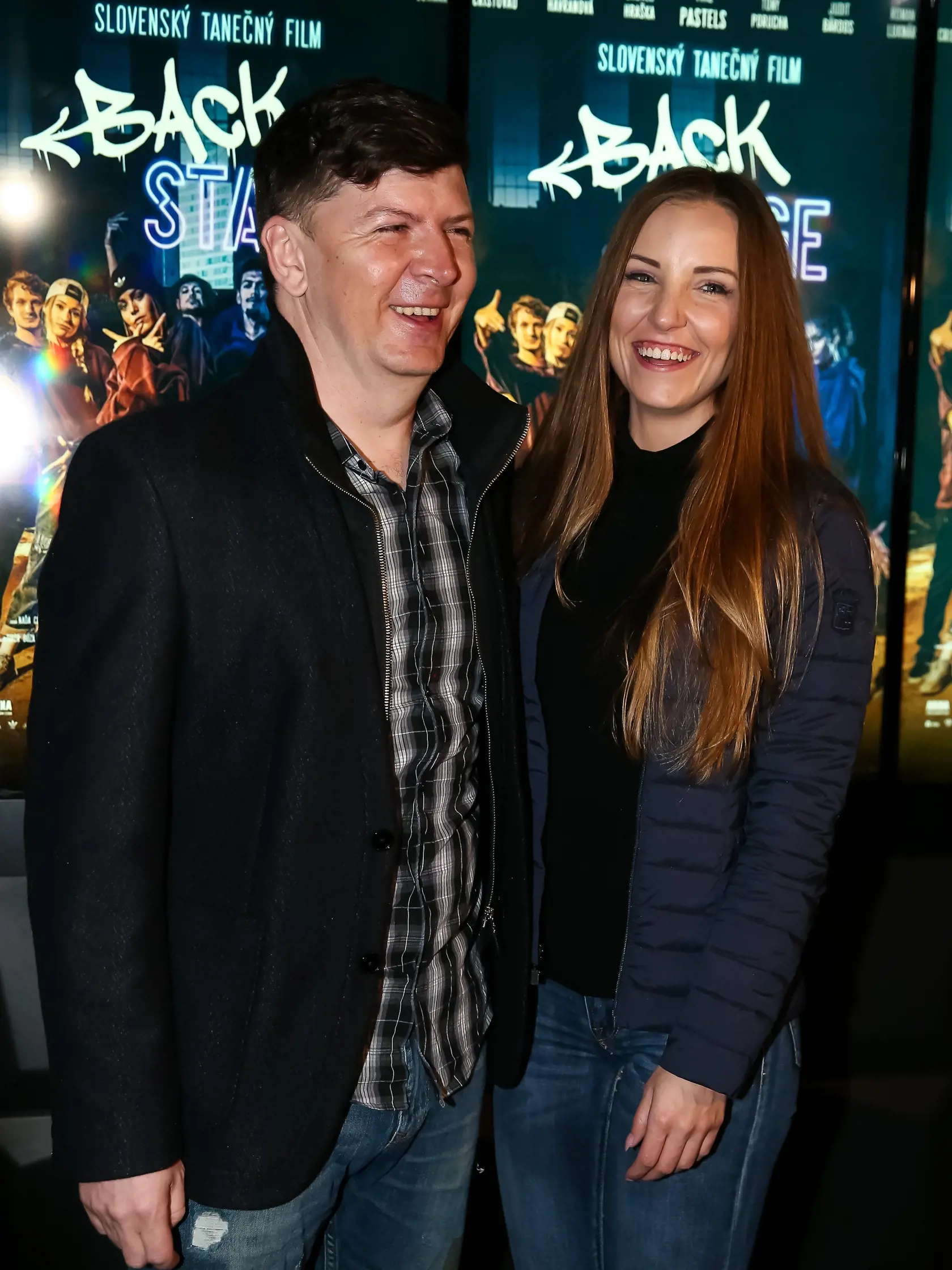 Premiera filmu Backstage v priestoch multikina v obchodnom centre Bory Mall. Na snímke Andrej Bičan s milenkou Michaelou.