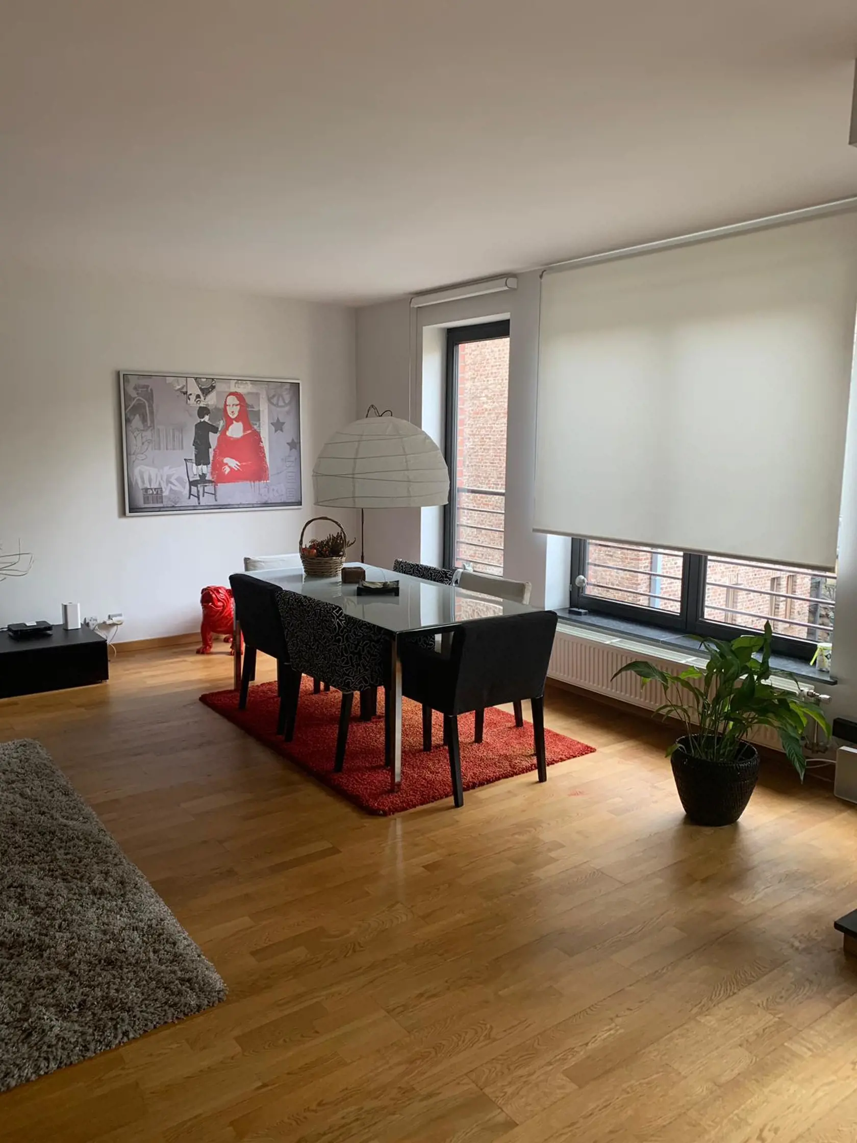 Prenajatý byt Monika Beňovej v Bruseli.