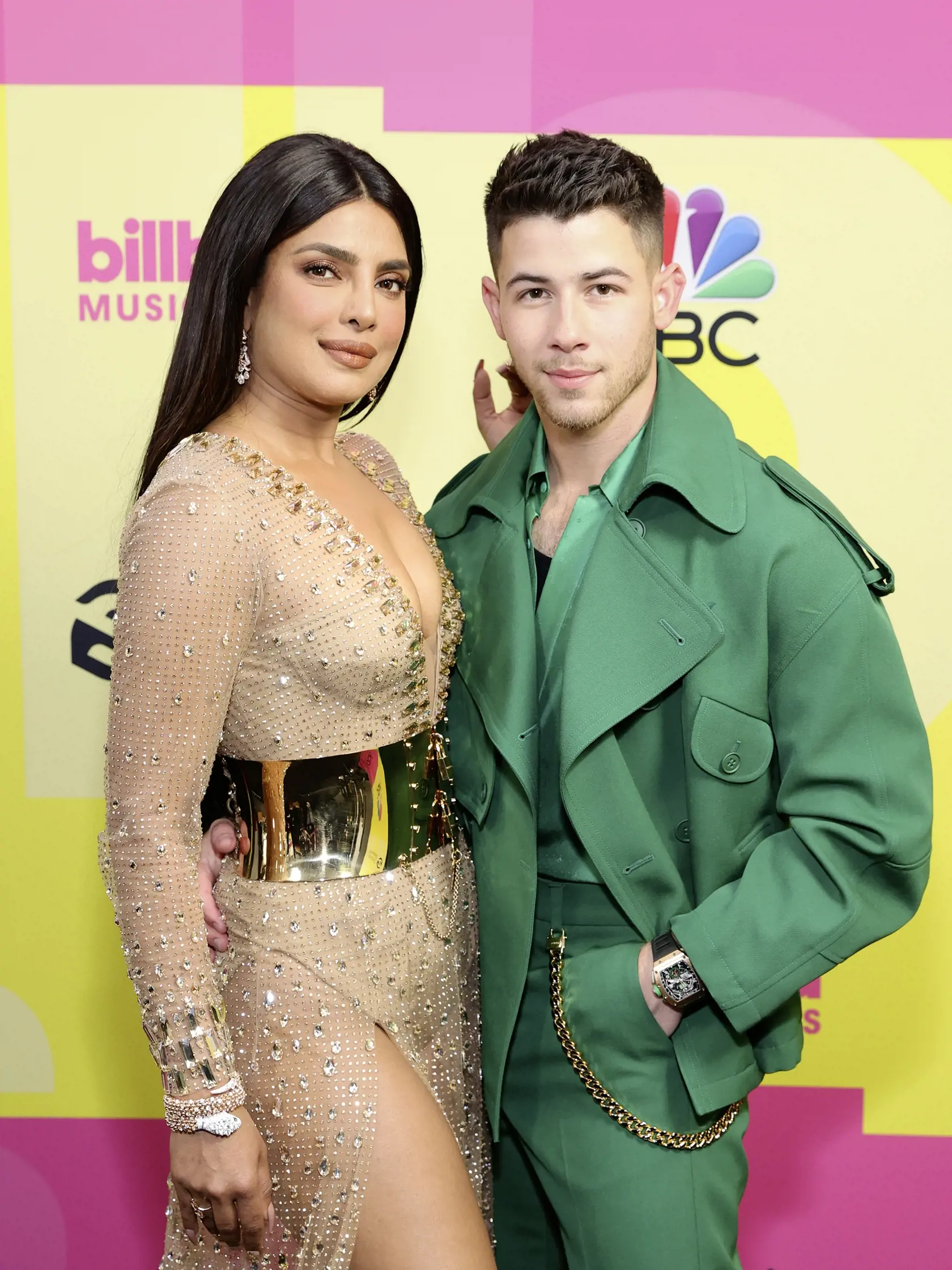 Nick Jonas (29) a Pryianka Chopra (39) majú doma vraj dcérku.