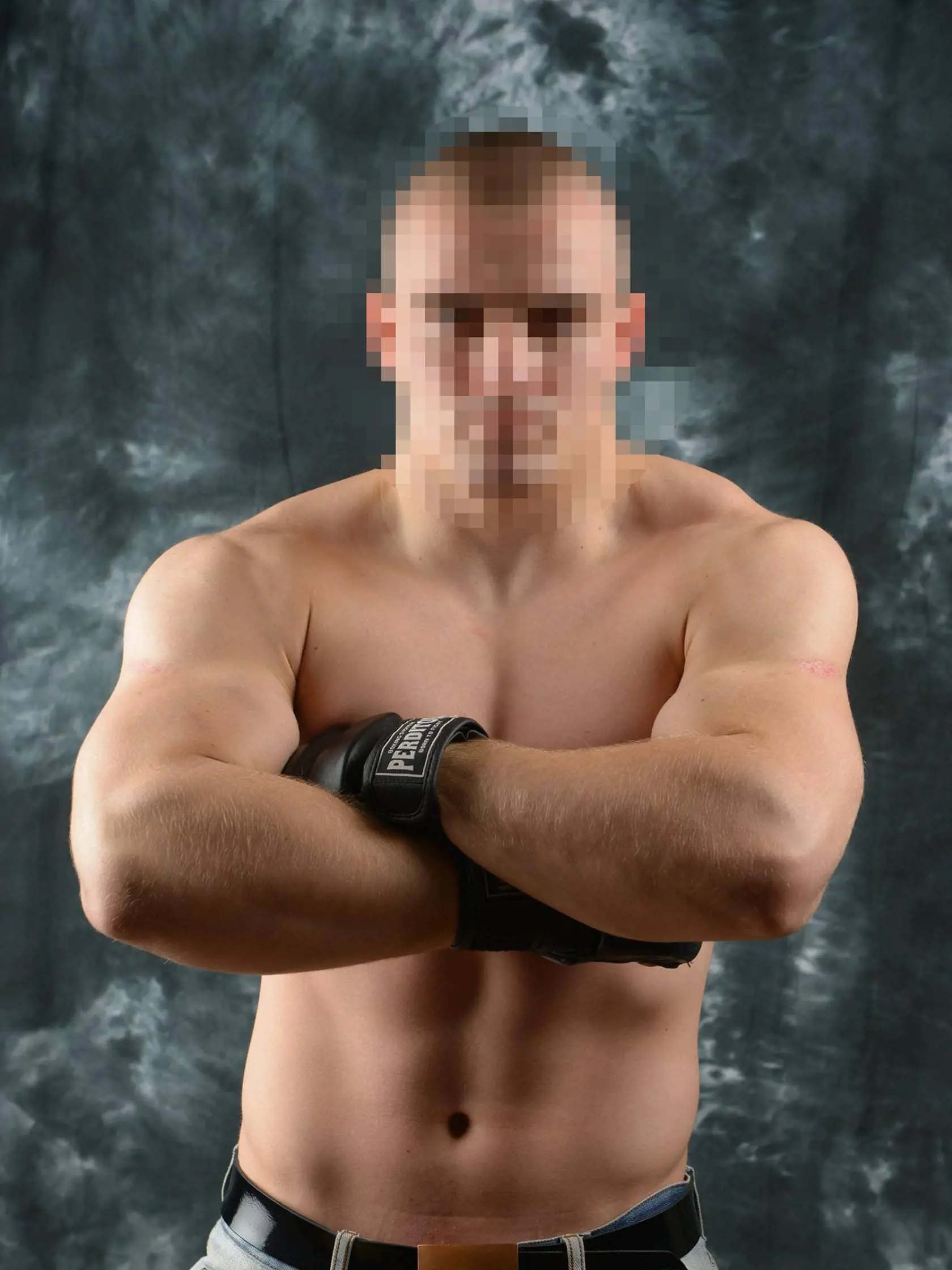Matej však mal podľa obvinení zájsť pri koníčku ďalej ako bežní športoví strelci.