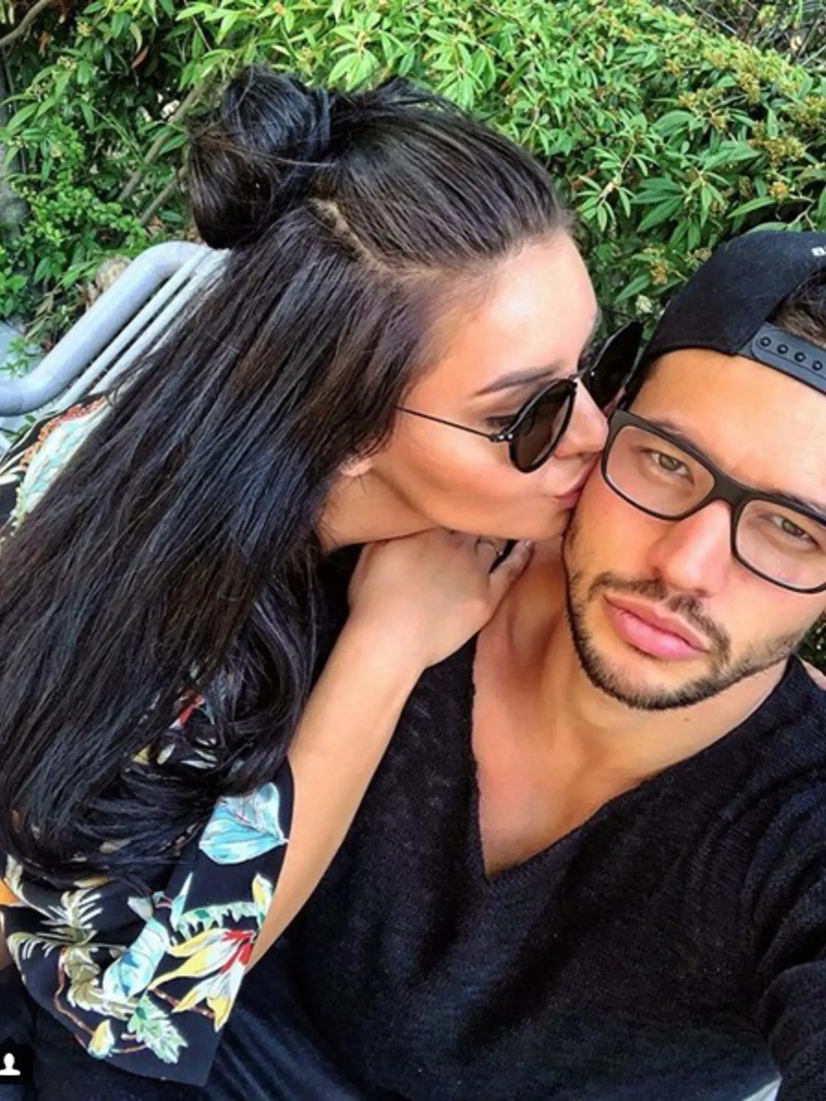 Lula má prekvapivo na Instagrame aj dosť intímnych záberov s Mišom, s ktorým natáčala nejaký videoklip. 