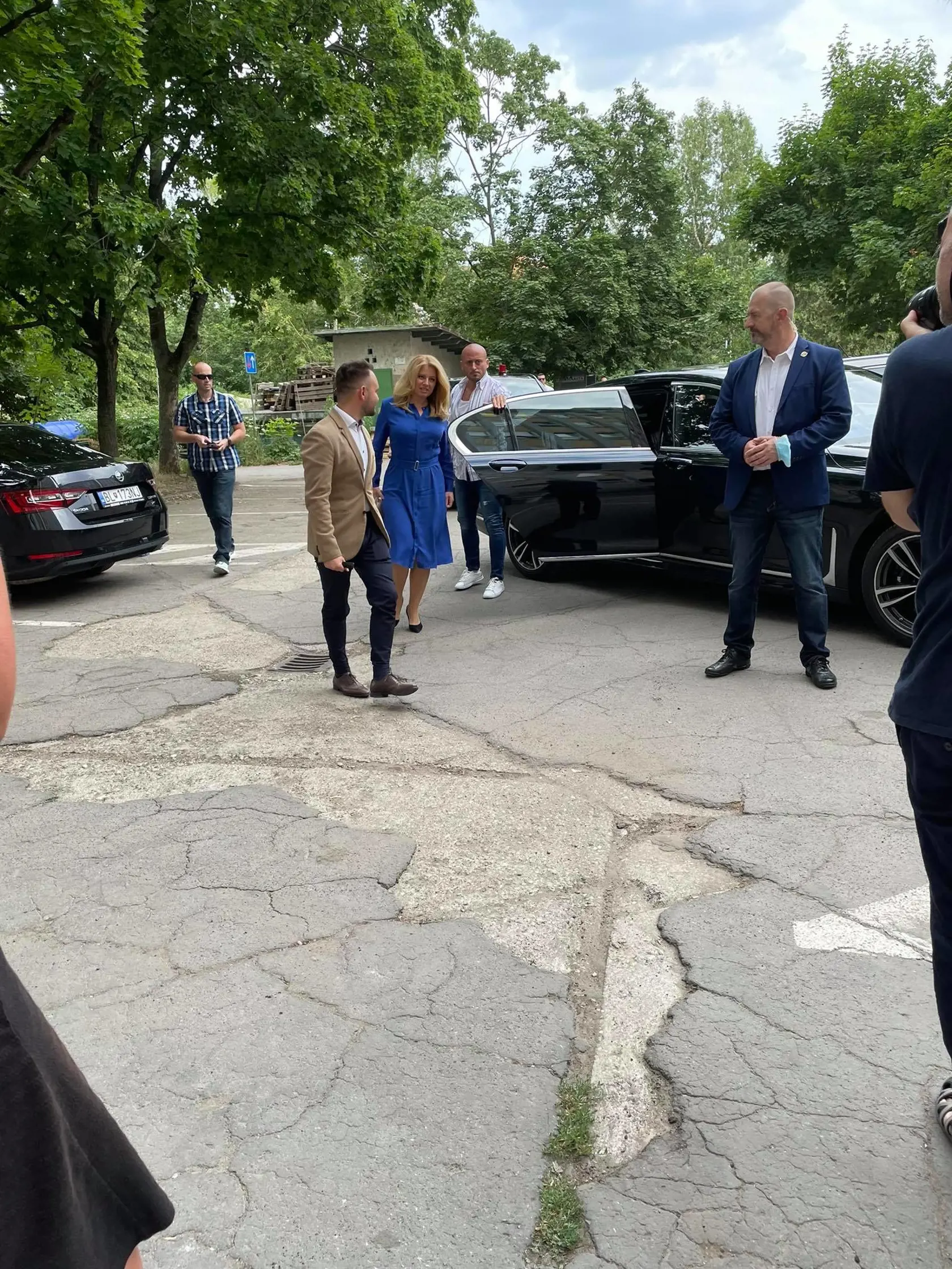 Zuzana Čaputová sa zúčastnila diskusie v Novej Cvernovke spoločne s rodičmi detí z LGBTI komunity.