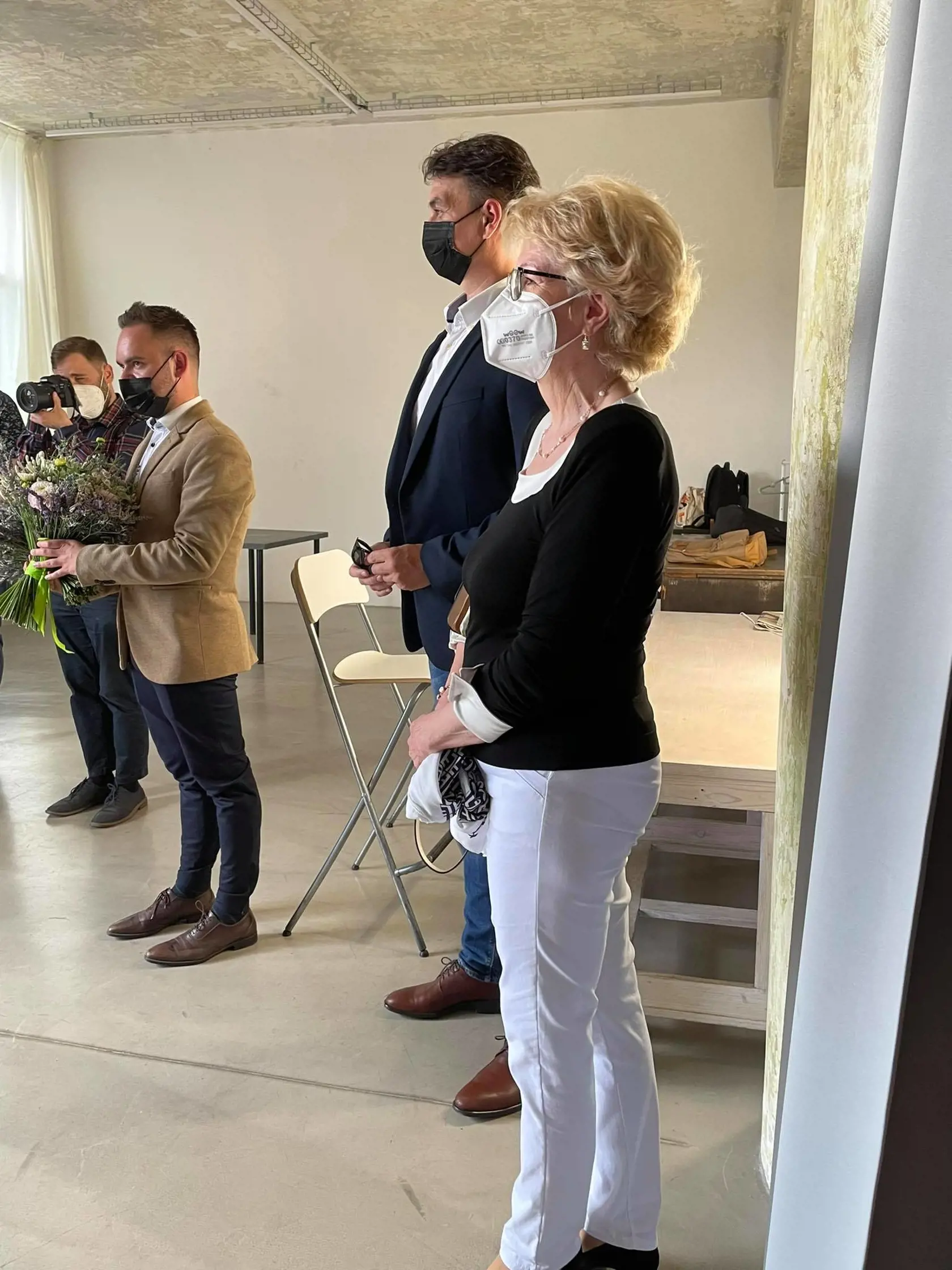Zuzana Čaputová sa zúčastnila diskusie v Novej Cvernovke spoločne s rodičmi detí z LGBTI komunity.