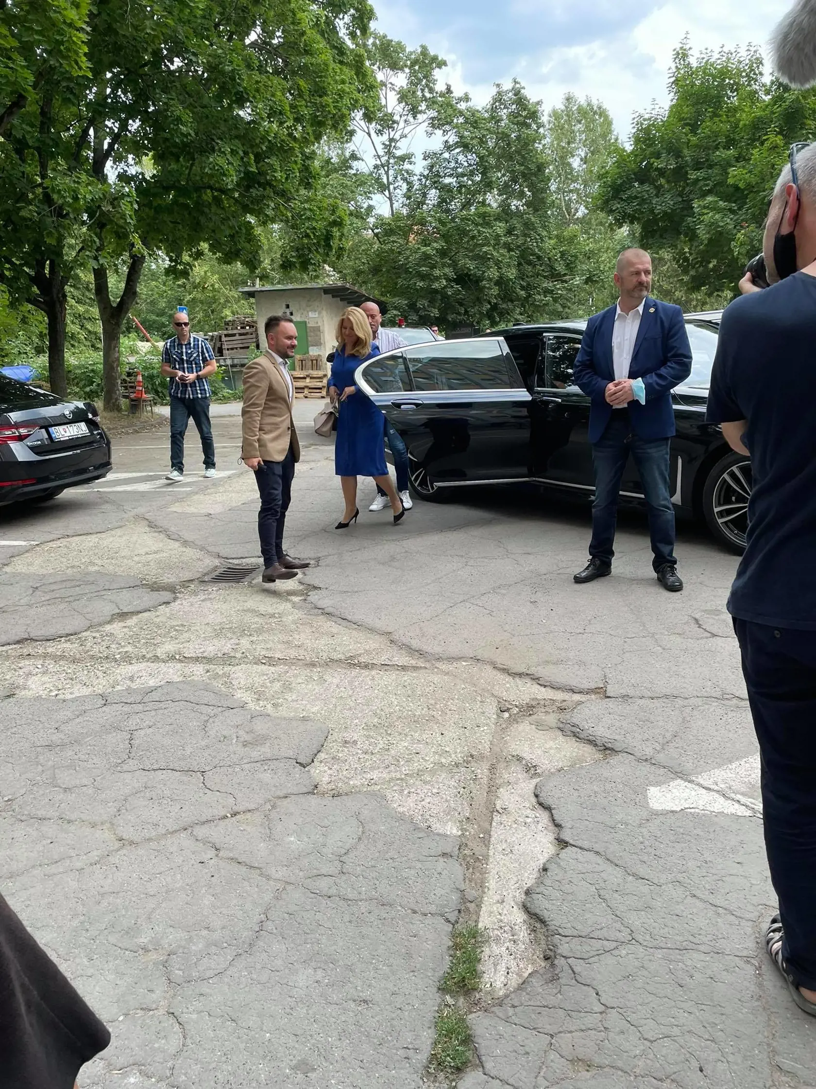 Zuzana Čaputová sa zúčastnila diskusie v Novej Cvernovke spoločne s rodičmi detí z LGBTI komunity.