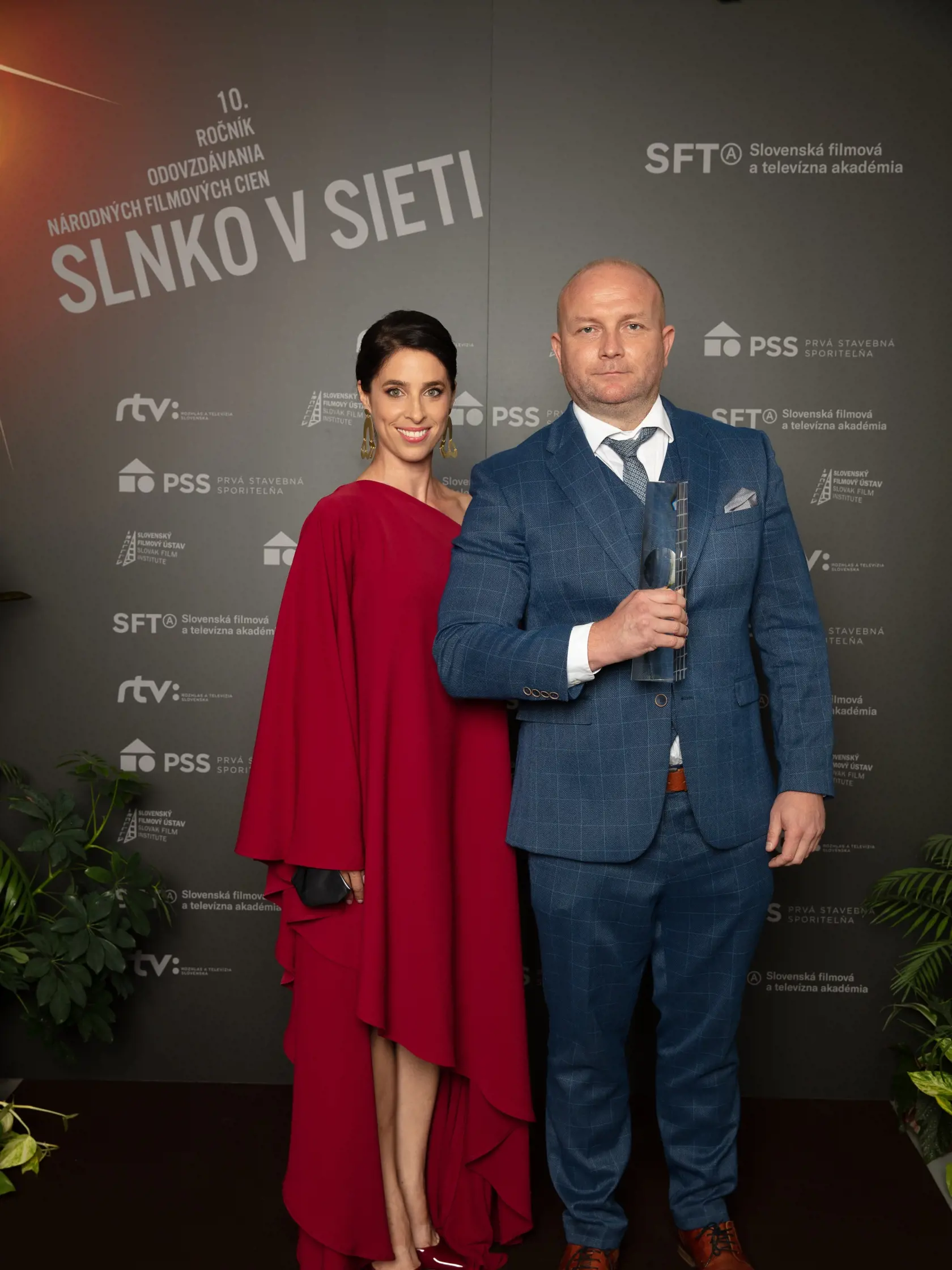 Zuzana Porubjaková a Gregor Hološka počas 10. ročníka odovzdávanie cien Slnko v sieti.